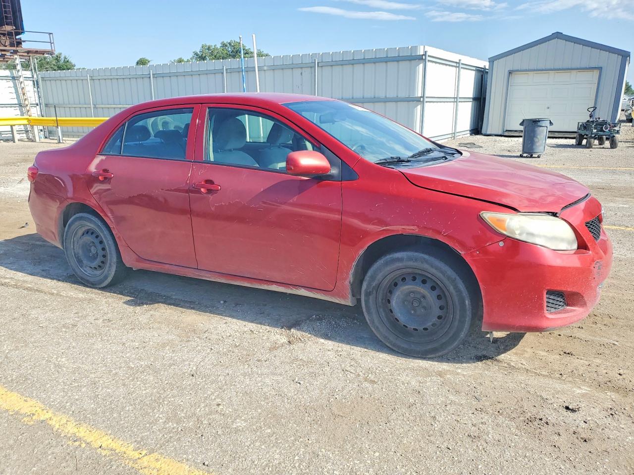 2010 Toyota Corolla Le Red vin: 2T1BU4EE3AC270081