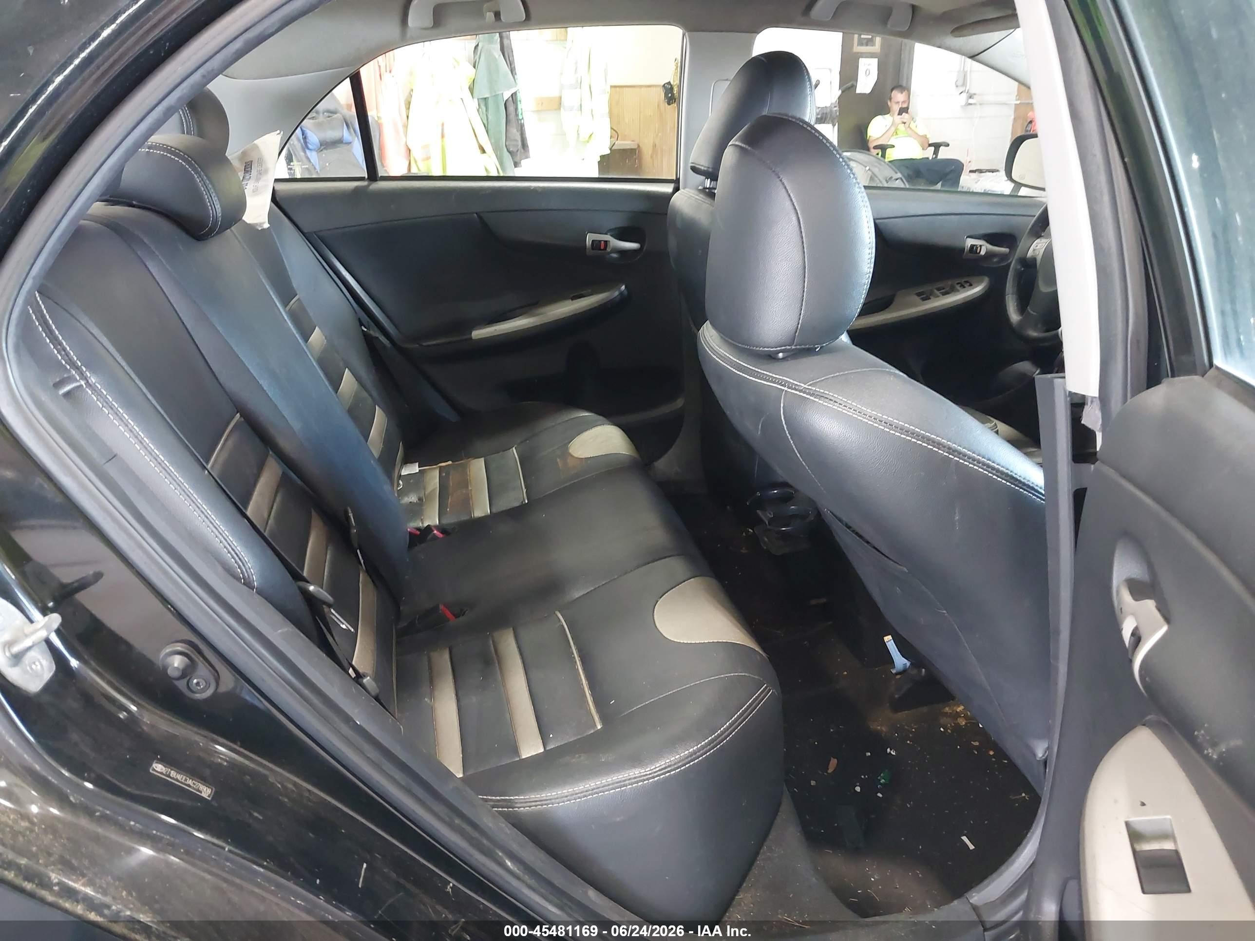 2010 Toyota Corolla S Black vin: 2T1BU4EE3AC278908