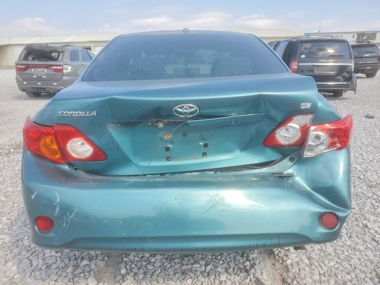 2010 Toyota Corolla Le Green vin: 2T1BU4EE3AC279718