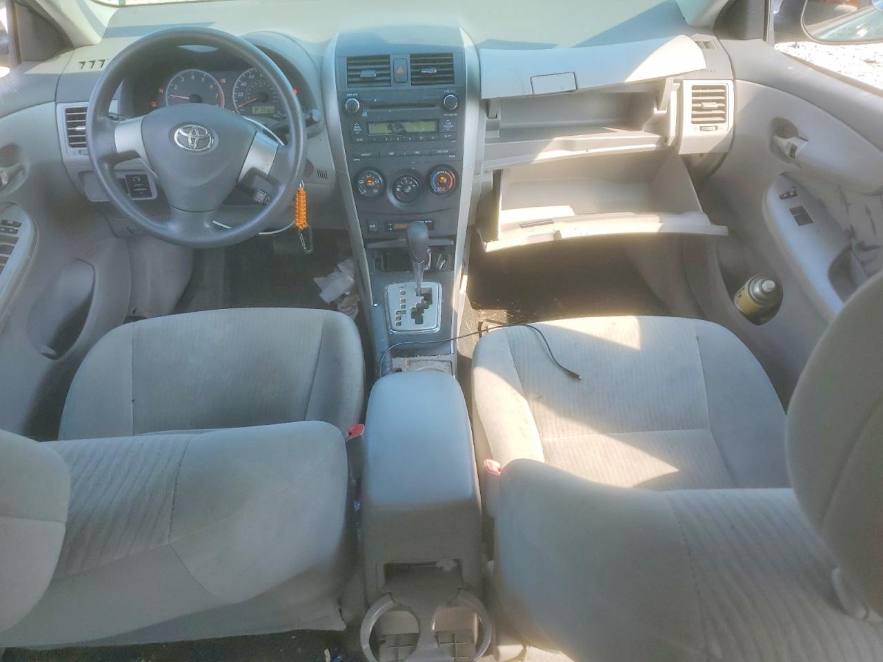 2010 Toyota Corolla Le Green vin: 2T1BU4EE3AC279718