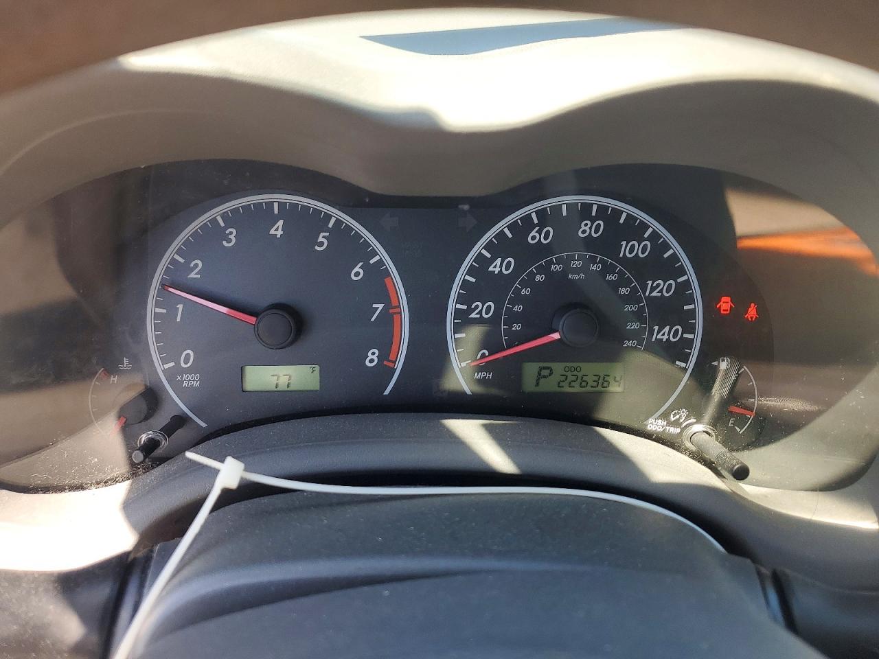 2010 Toyota Corolla Le Blue vin: 2T1BU4EE3AC284952