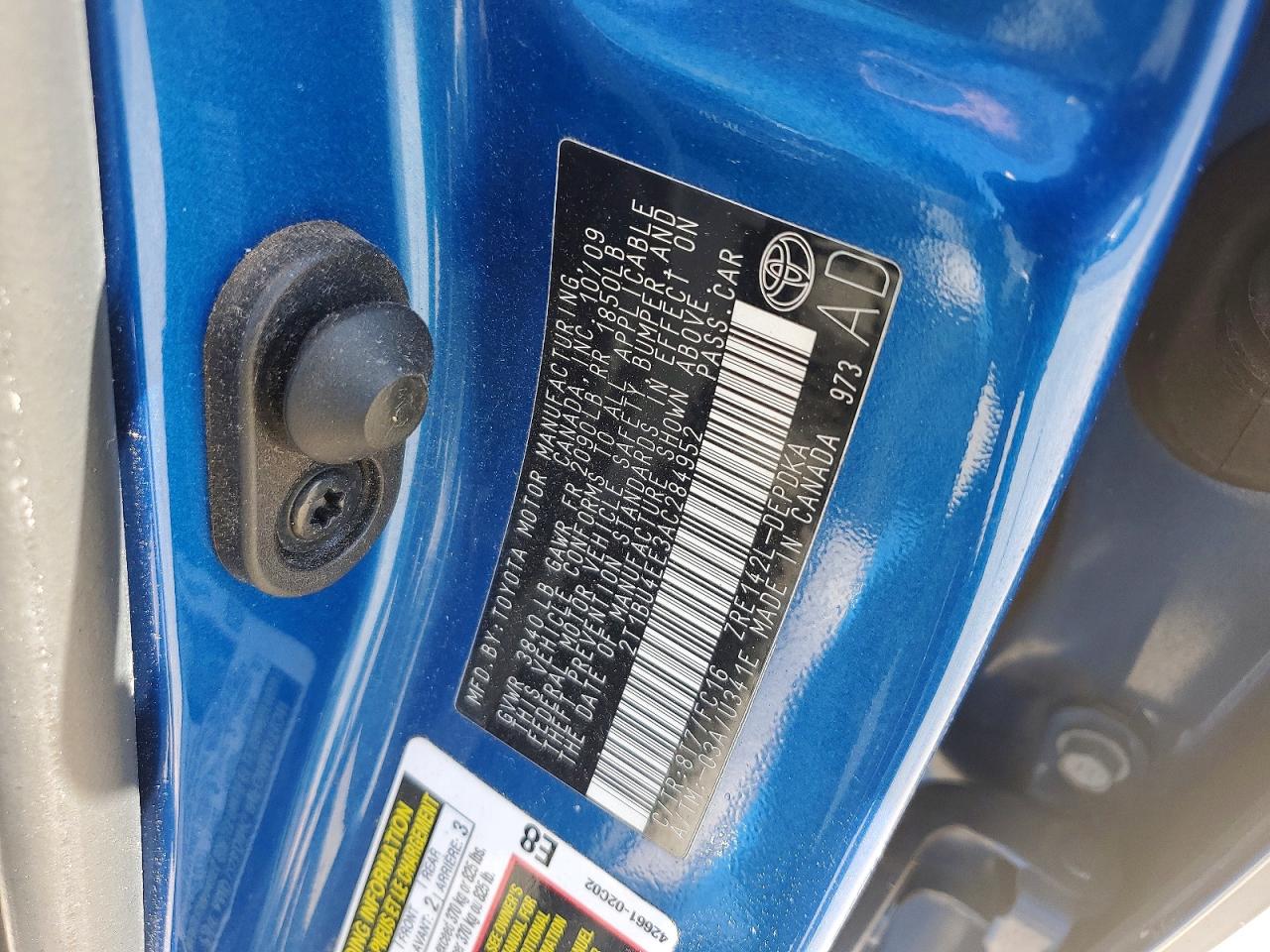 2010 Toyota Corolla Le Blue vin: 2T1BU4EE3AC284952