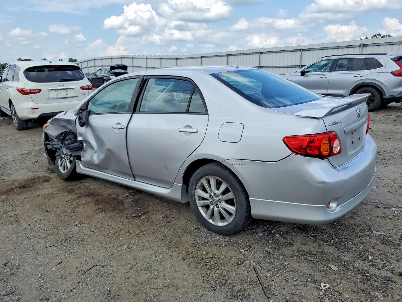 2010 Toyota Corolla S Silver vin: 2T1BU4EE3AC285454