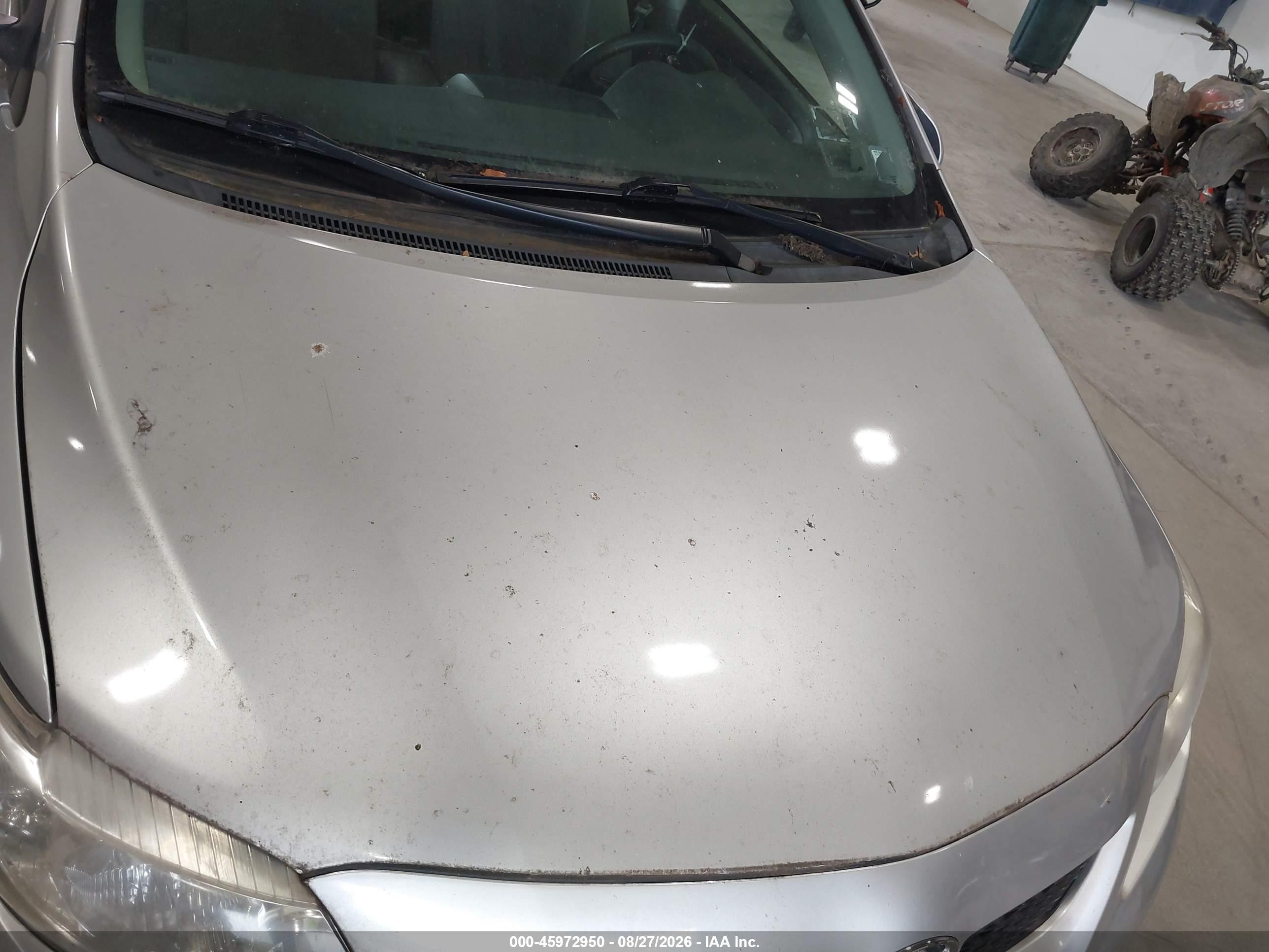 2010 Toyota Corolla Le Gray vin: 2T1BU4EE3AC350027