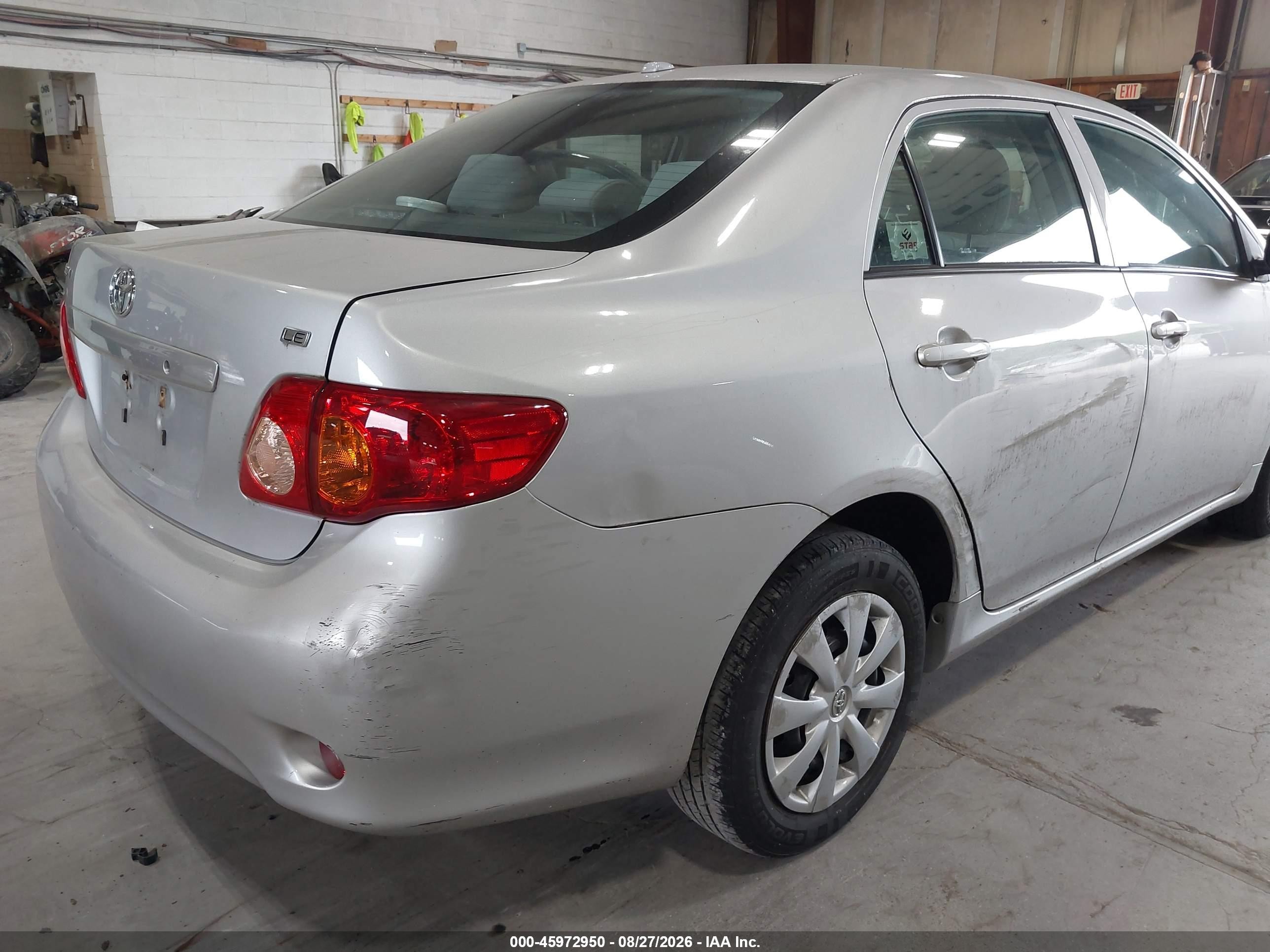 2010 Toyota Corolla Le Gray vin: 2T1BU4EE3AC350027