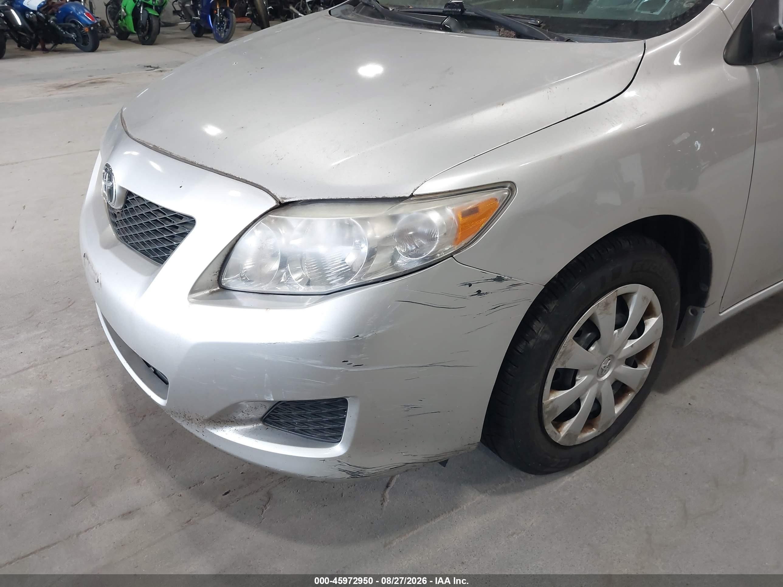 2010 Toyota Corolla Le Gray vin: 2T1BU4EE3AC350027