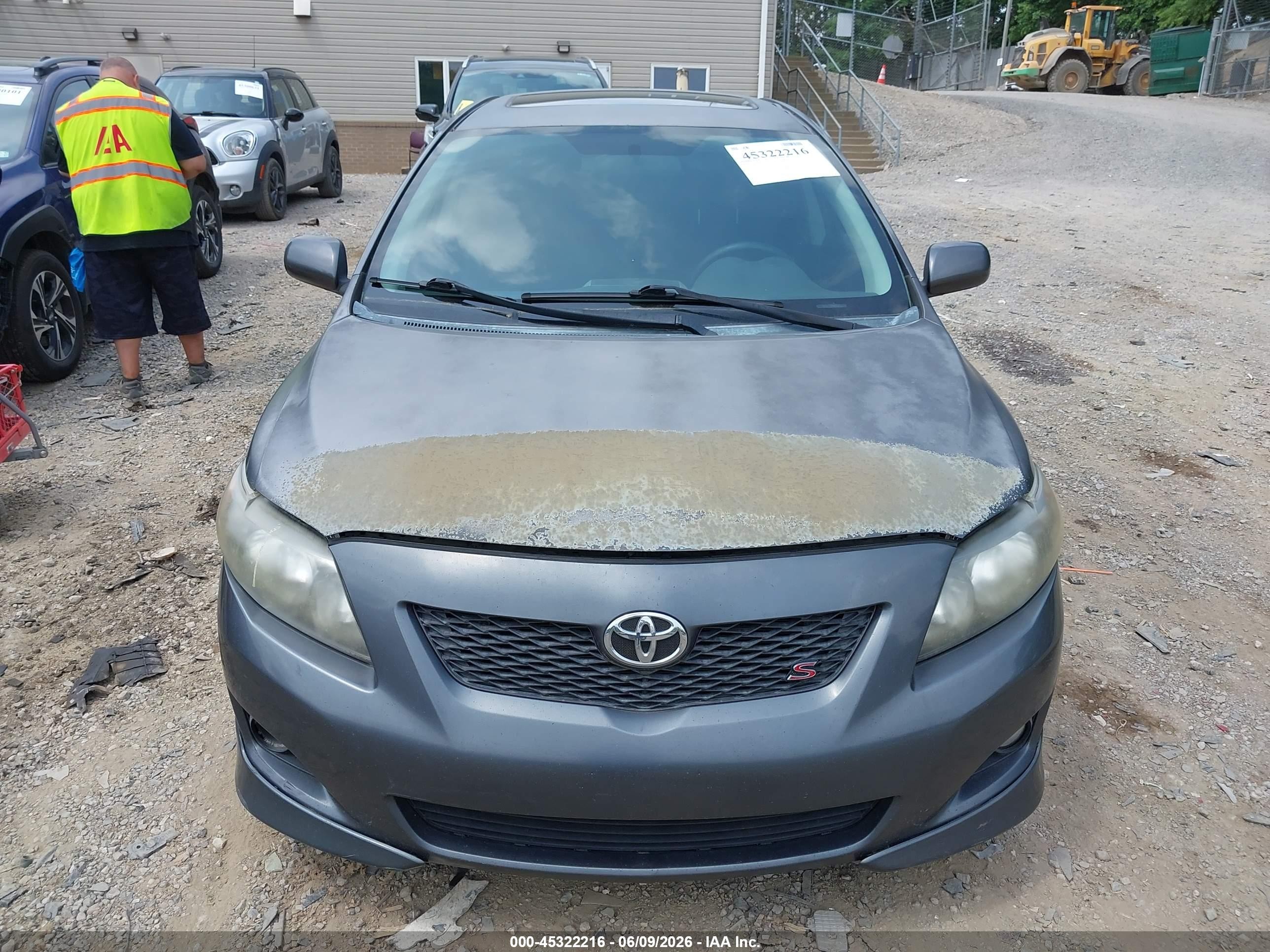 2010 Toyota Corolla S Gray vin: 2T1BU4EE3AC367846