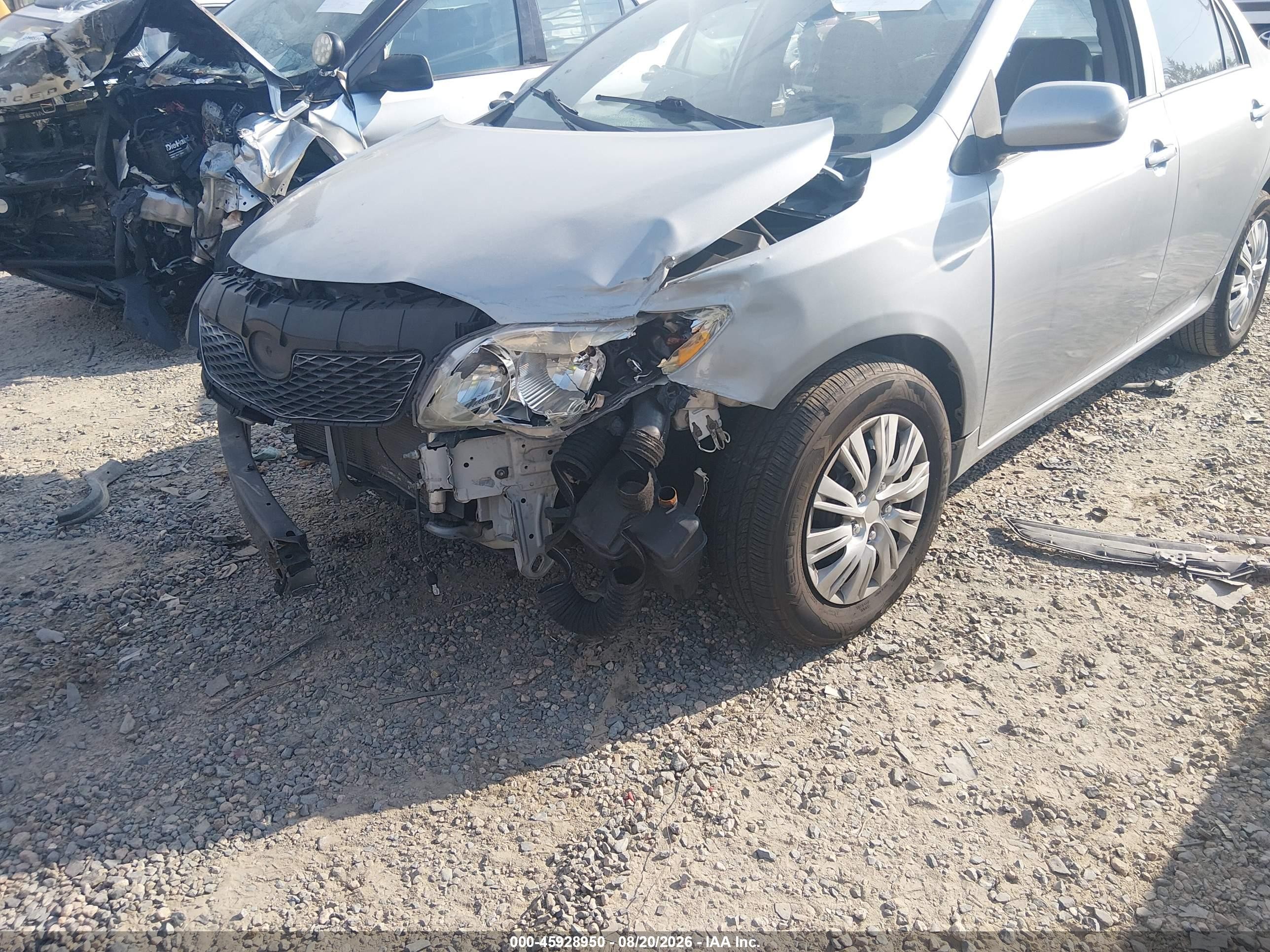 2010 Toyota Corolla Le Silver vin: 2T1BU4EE3AC397087