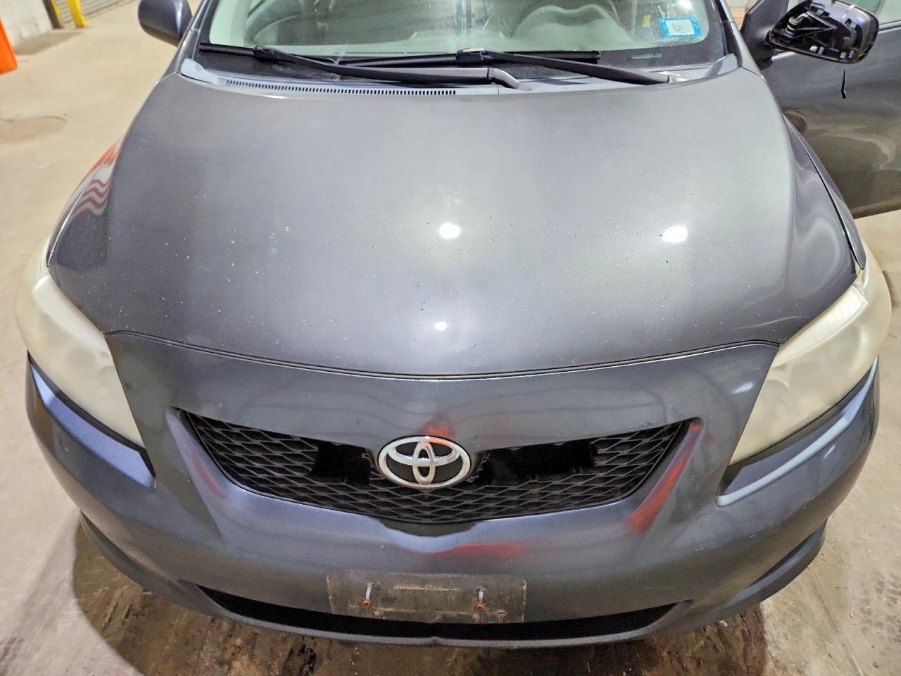 2010 Toyota Corolla Le Gray vin: 2T1BU4EE3AC419959