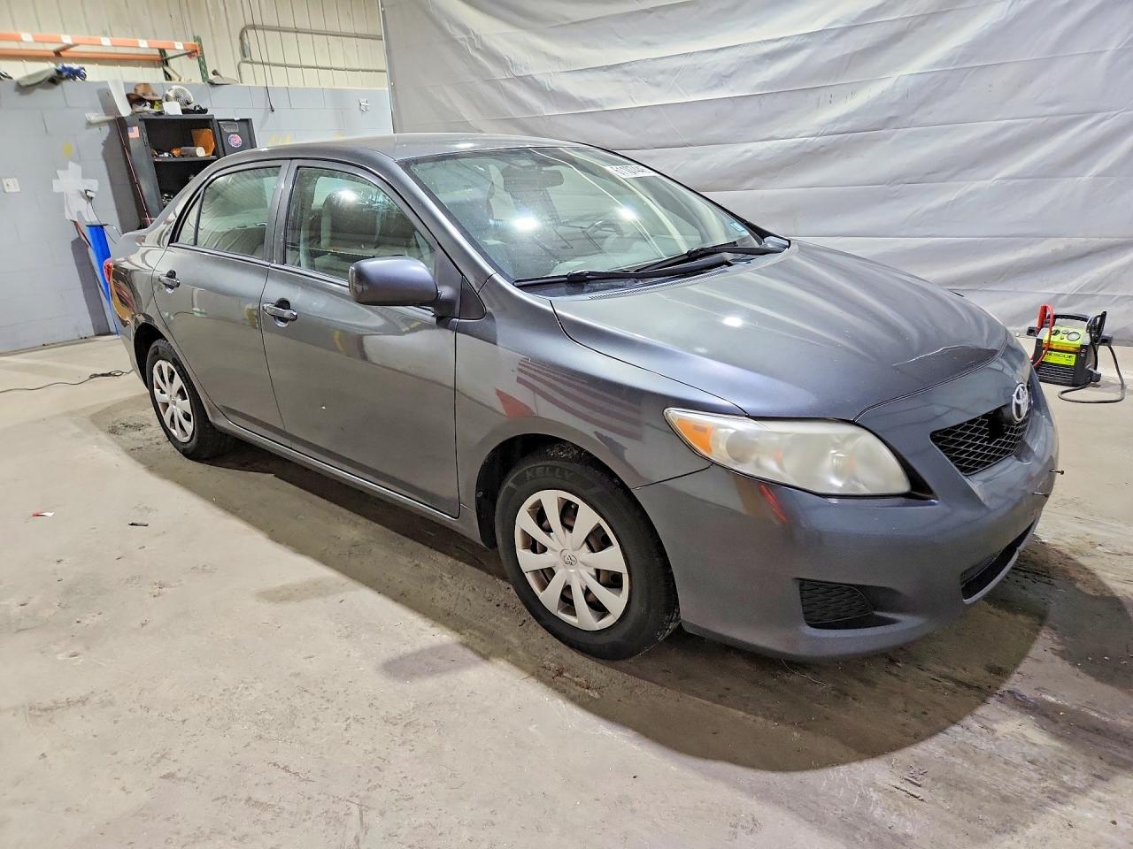 2010 Toyota Corolla Le Gray vin: 2T1BU4EE3AC419959