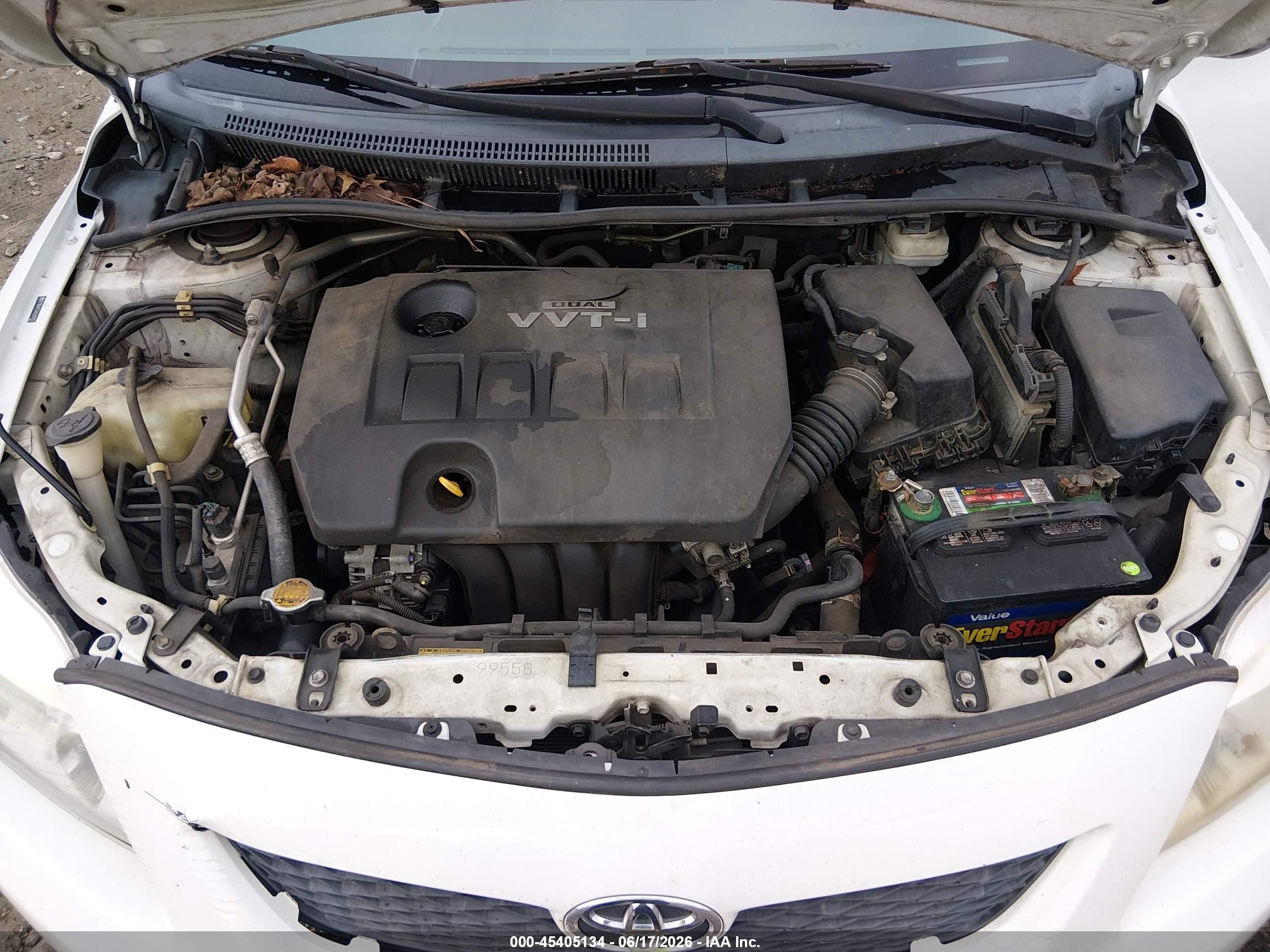2010 Toyota Corolla Le White vin: 2T1BU4EE3AC420125