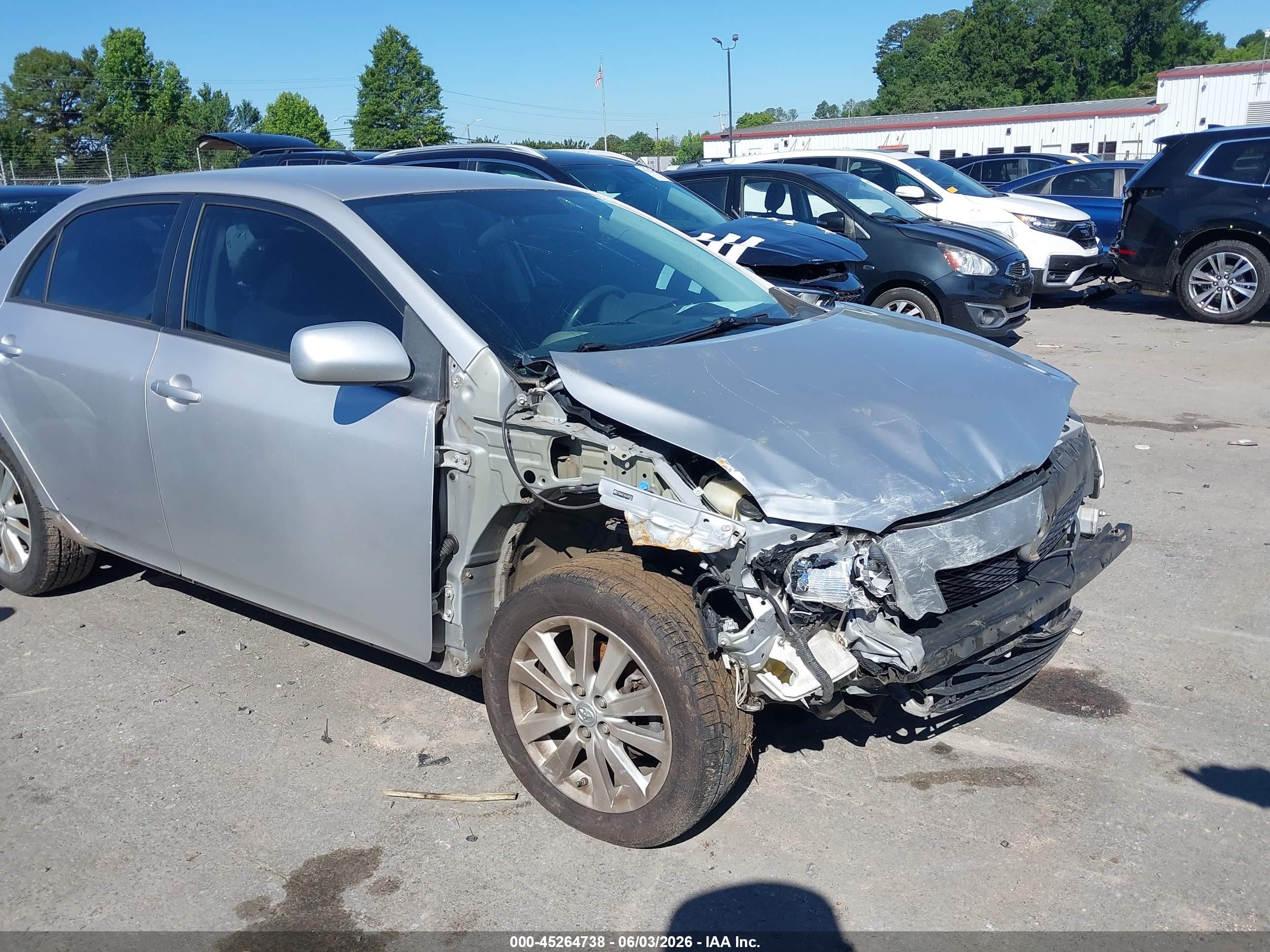 2010 Toyota Corolla S Silver vin: 2T1BU4EE3AC428323