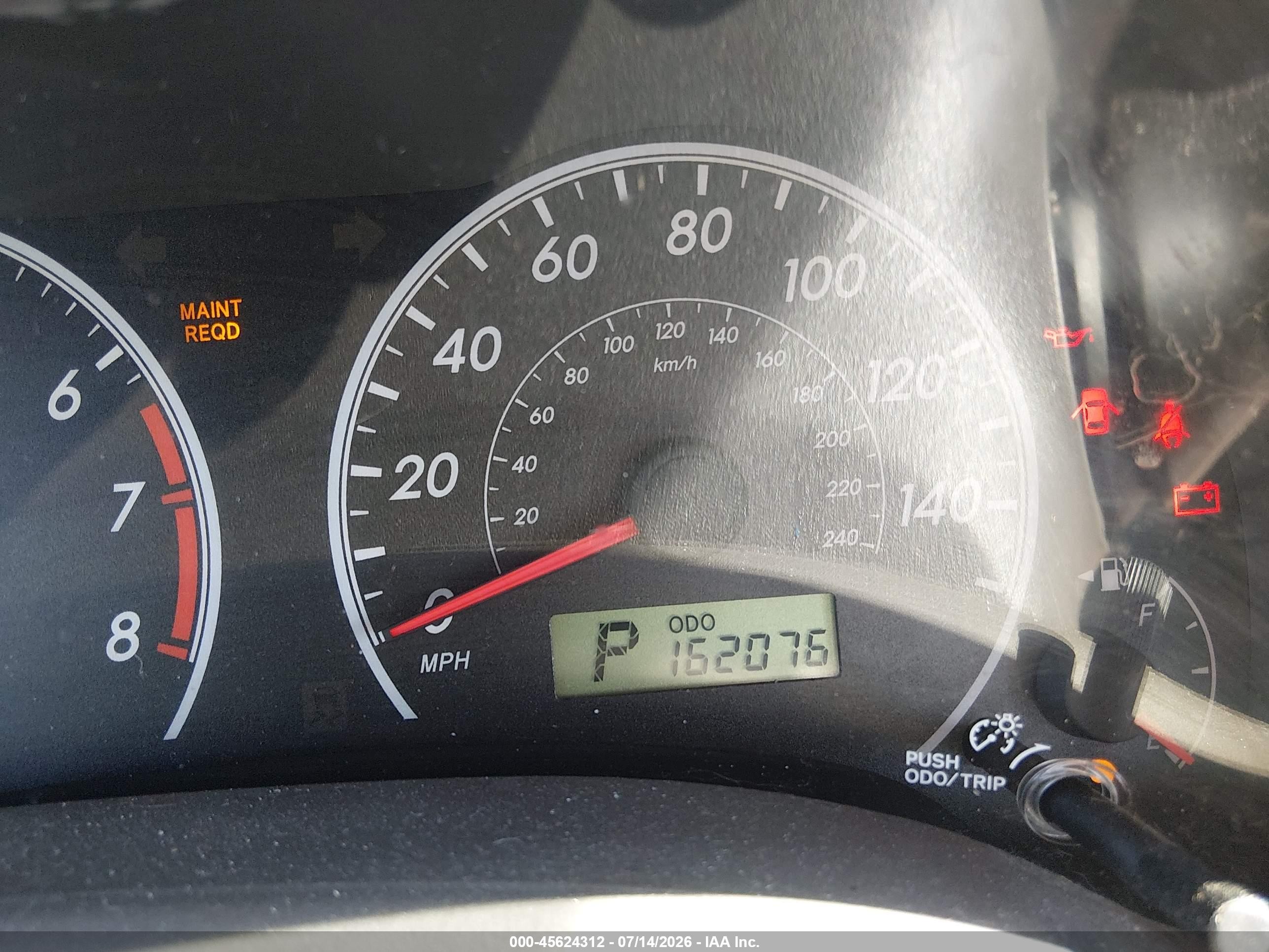 2010 Toyota Corolla Le Gold vin: 2T1BU4EE3AC429634