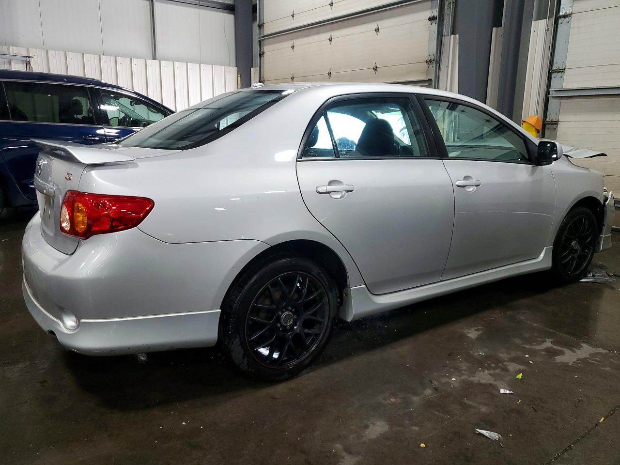 2010 Toyota Corolla S Silver vin: 2T1BU4EE3AC445199