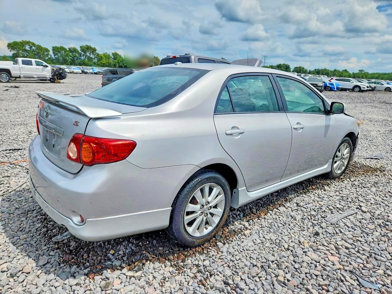 2010 Toyota Corolla S Silver vin: 2T1BU4EE3AC456252