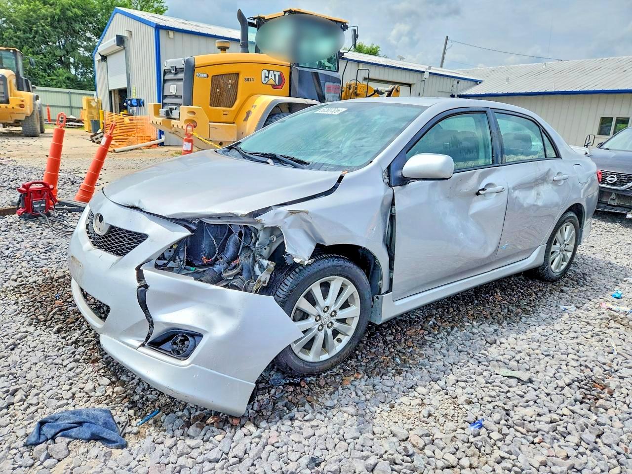 2010 Toyota Corolla S Silver vin: 2T1BU4EE3AC456252