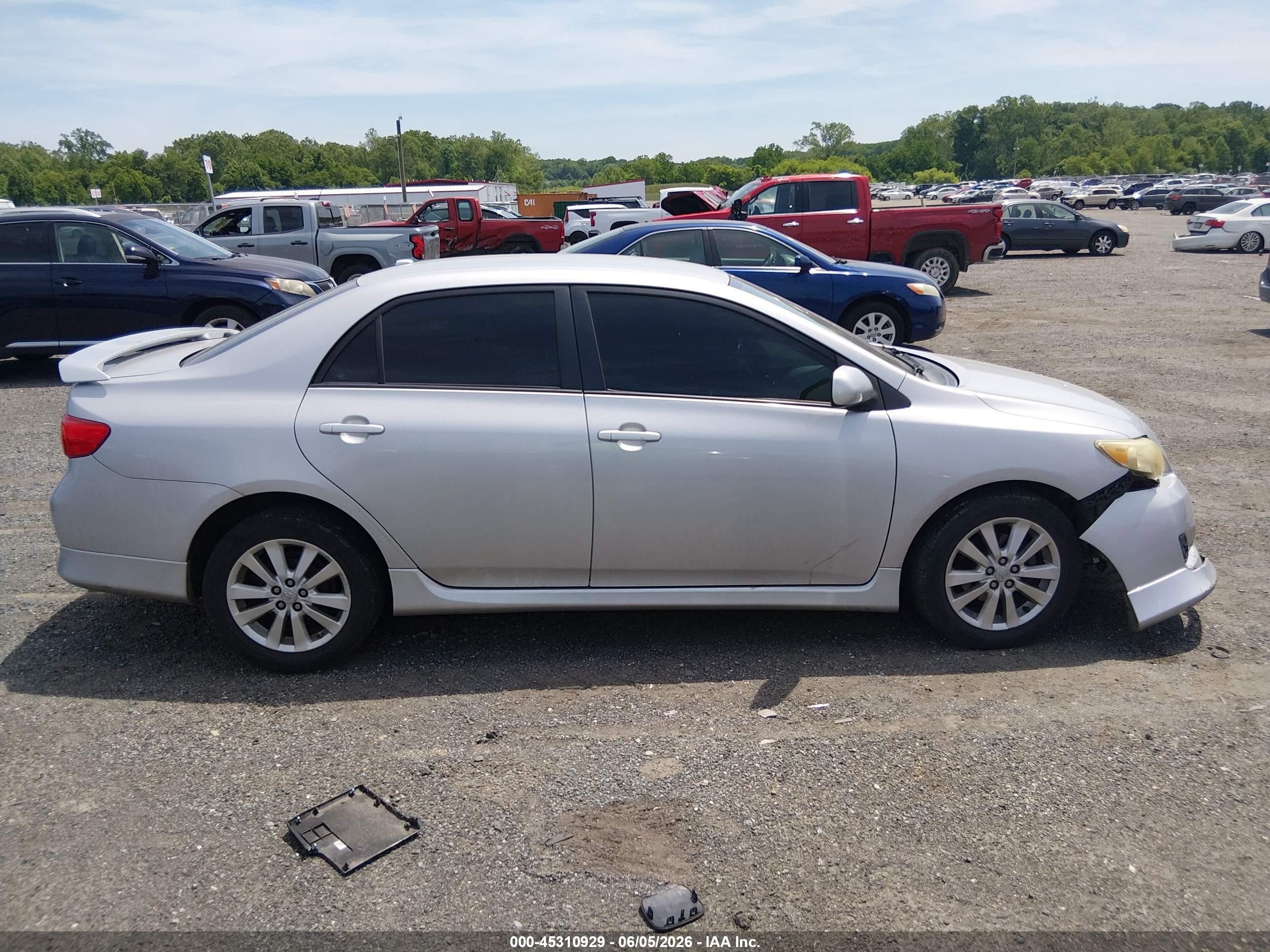 2010 Toyota Corolla S Gray vin: 2T1BU4EE3AC464383