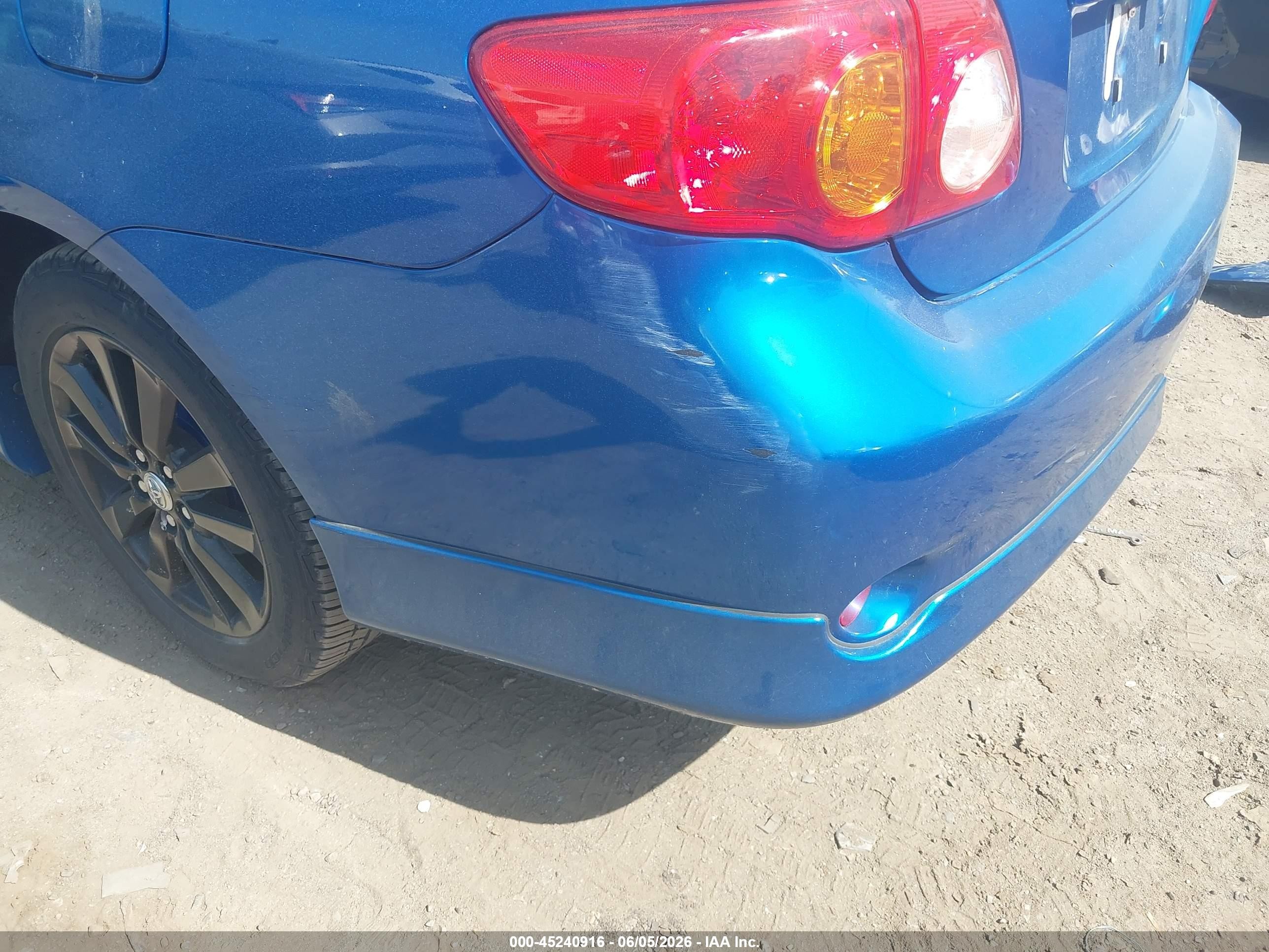 2010 Toyota Corolla S Синий vin: 2T1BU4EE3AC465758