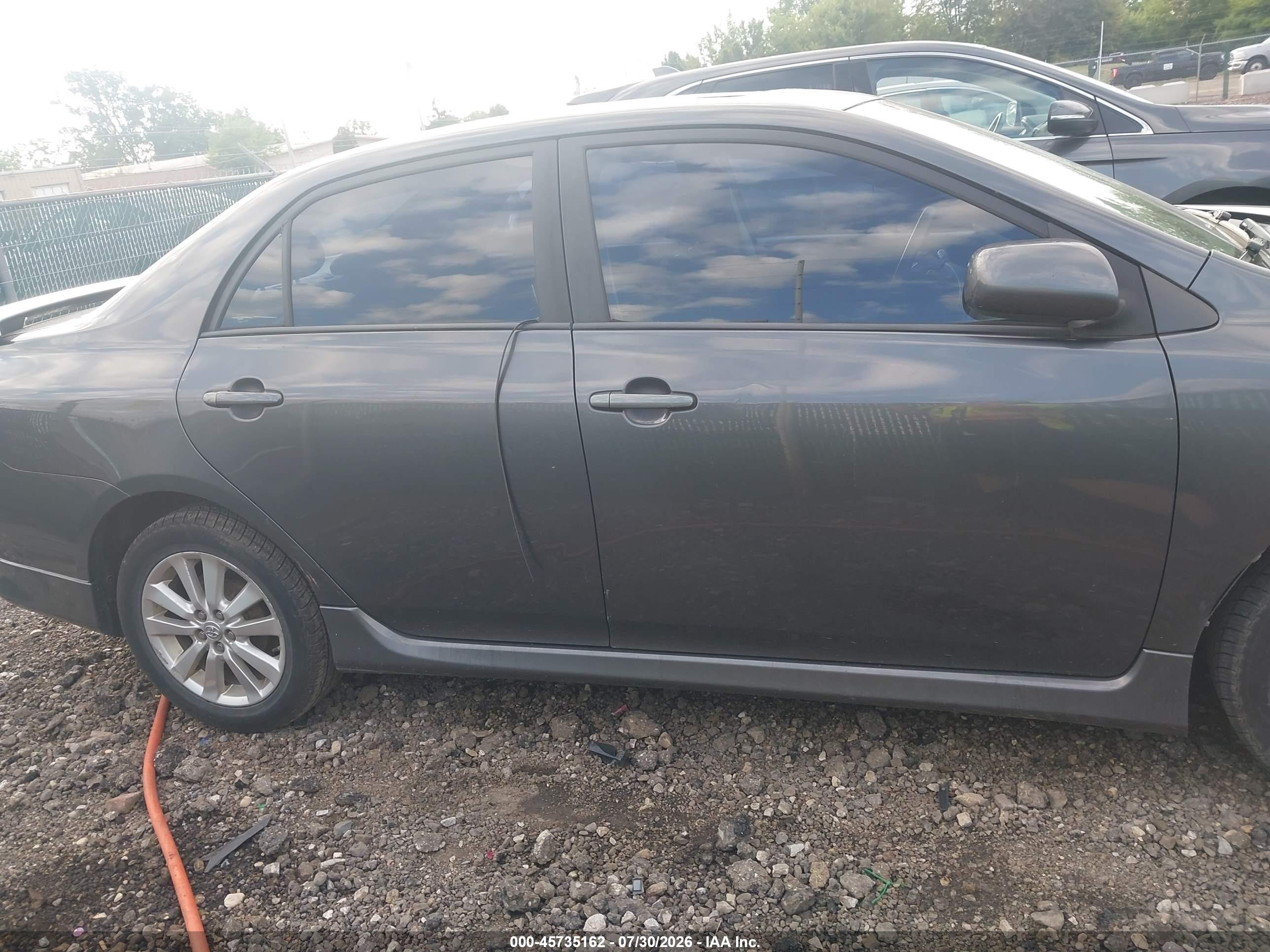 2010 Toyota Corolla S Gray vin: 2T1BU4EE3AC467851