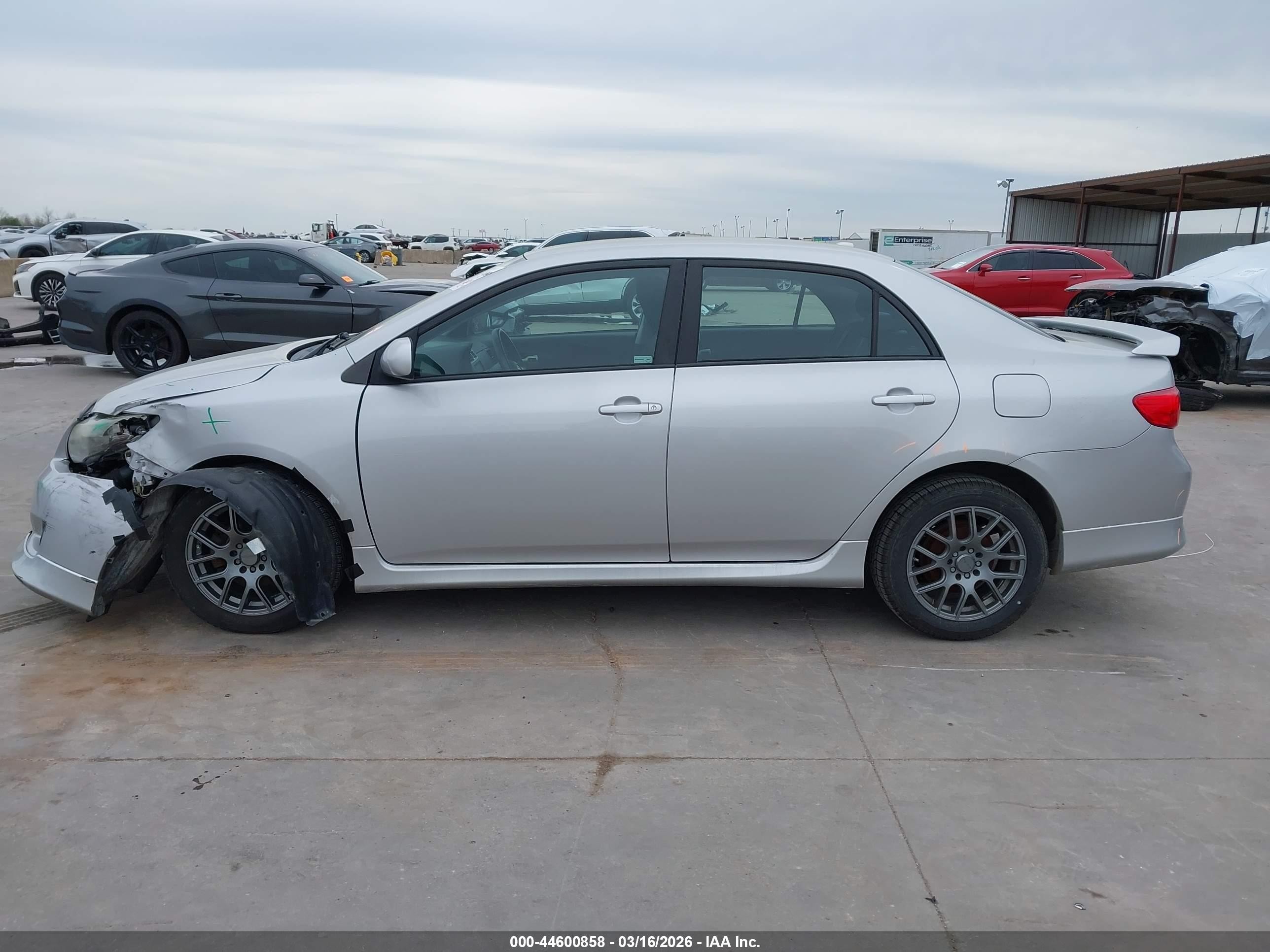2010 Toyota Corolla S Silver vin: 2T1BU4EE3AC470863