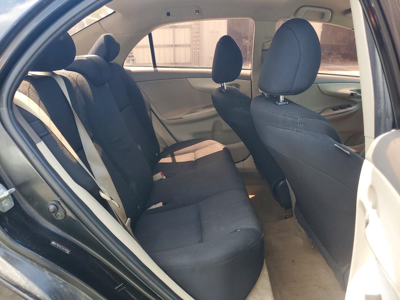 2010 Toyota Corolla Le Black vin: 2T1BU4EE3AC490126