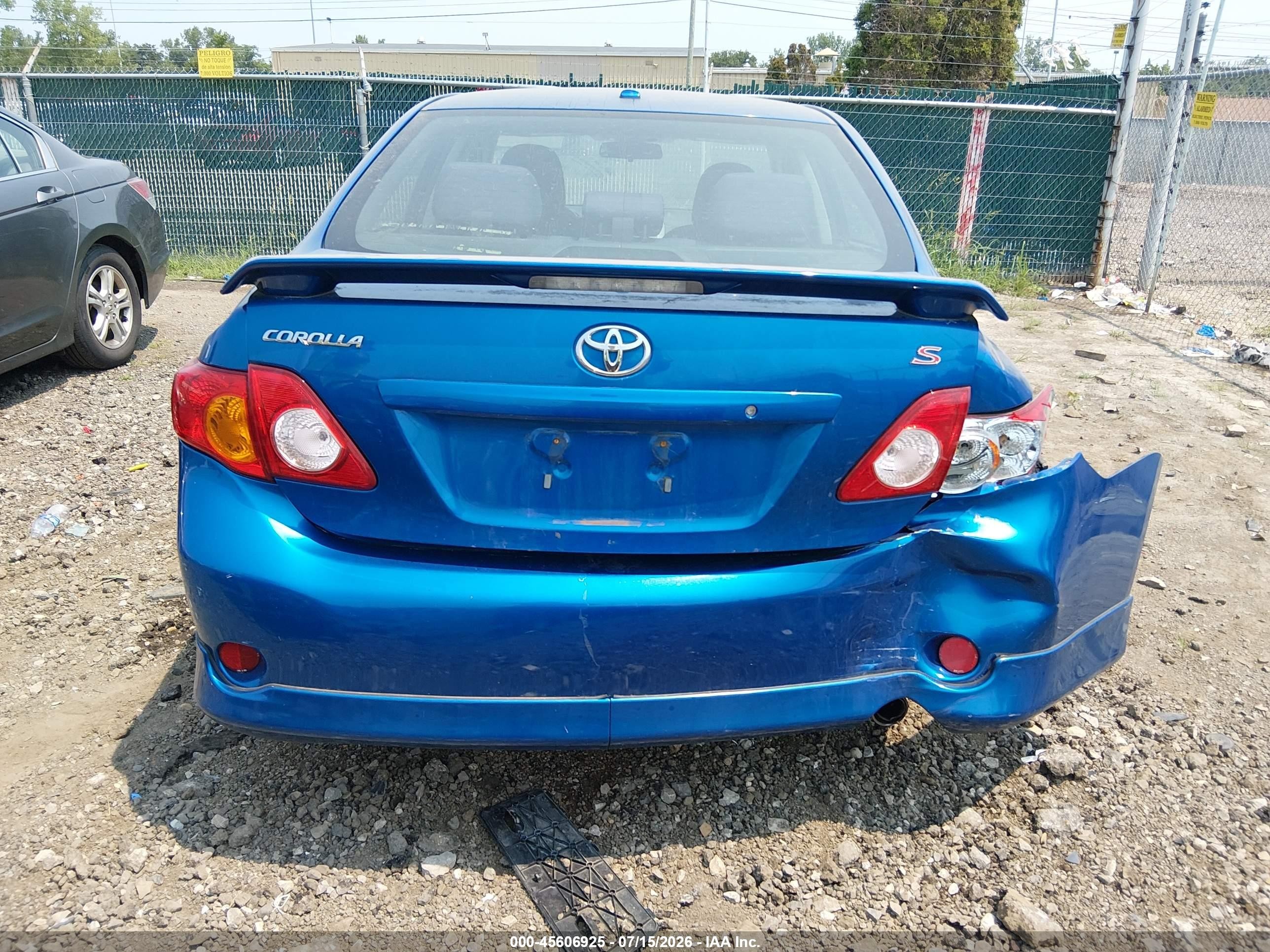 2010 Toyota Corolla S Blue vin: 2T1BU4EE3AC507474