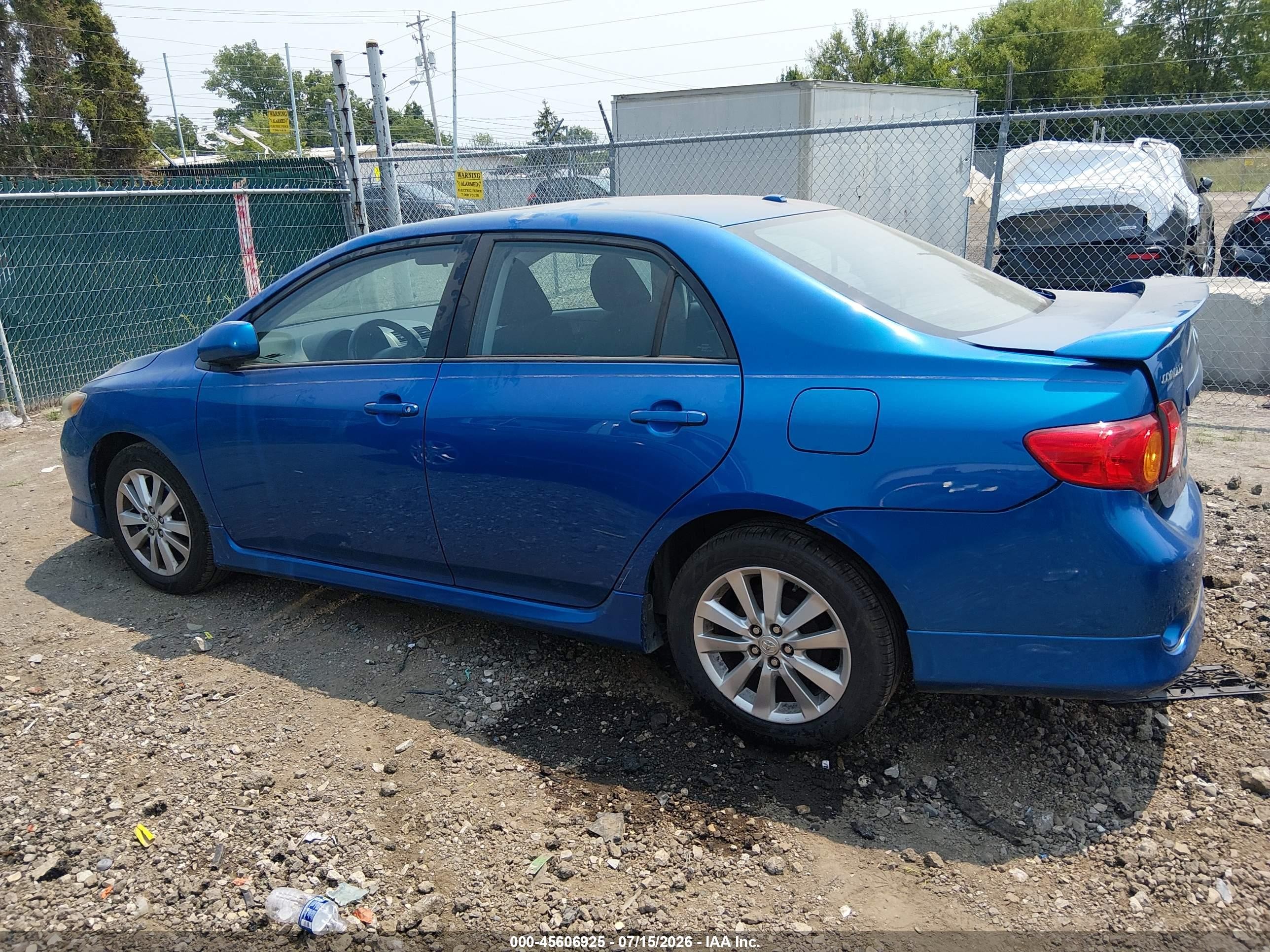 2010 Toyota Corolla S Blue vin: 2T1BU4EE3AC507474