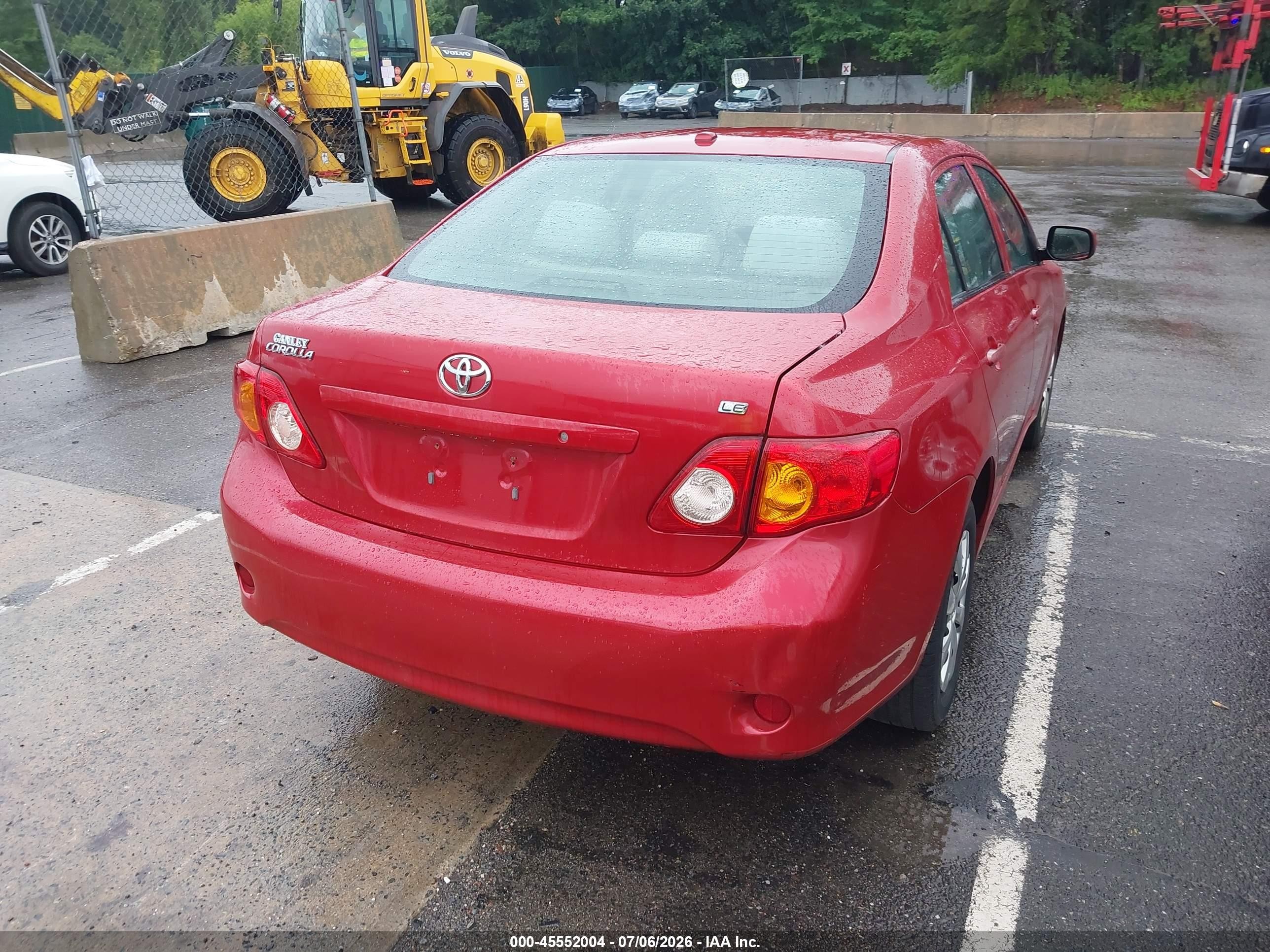 2010 Toyota Corolla Le Red vin: 2T1BU4EE3AC509371