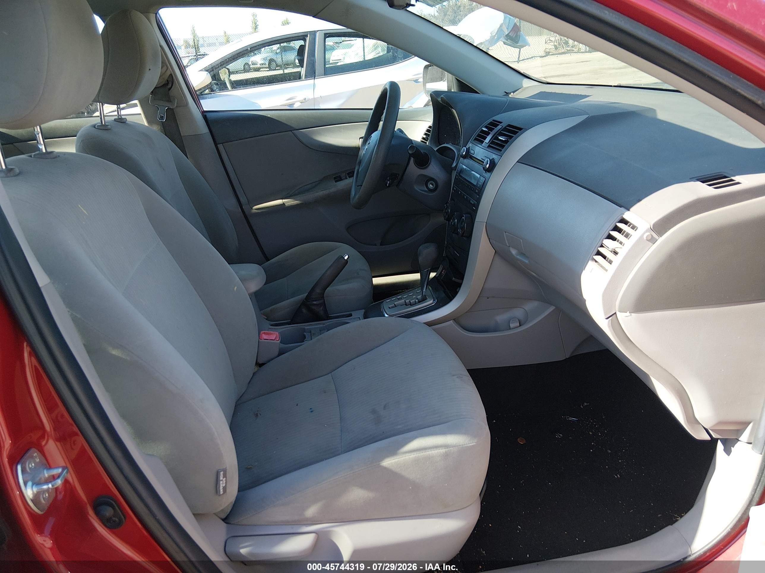 2010 Toyota Corolla Le Burgundy vin: 2T1BU4EE3AC518605
