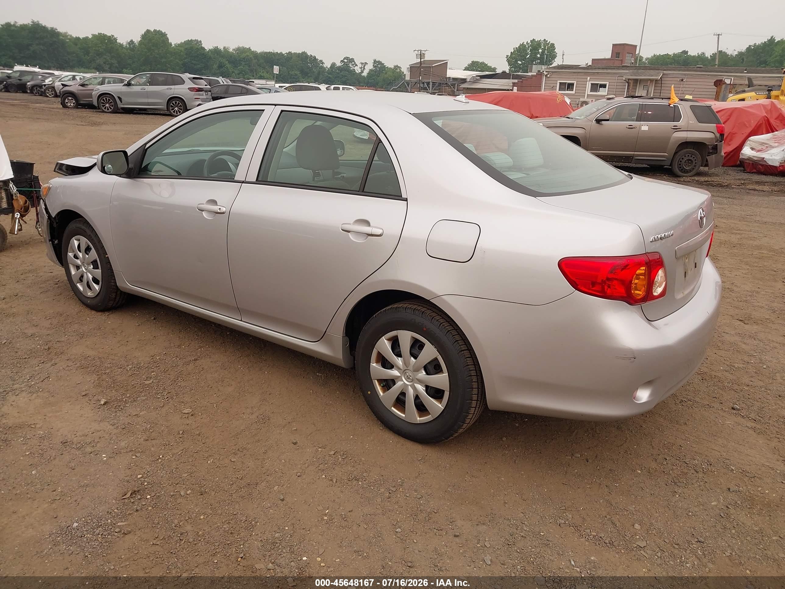 2010 Toyota Corolla Le Silver vin: 2T1BU4EE3AC522363