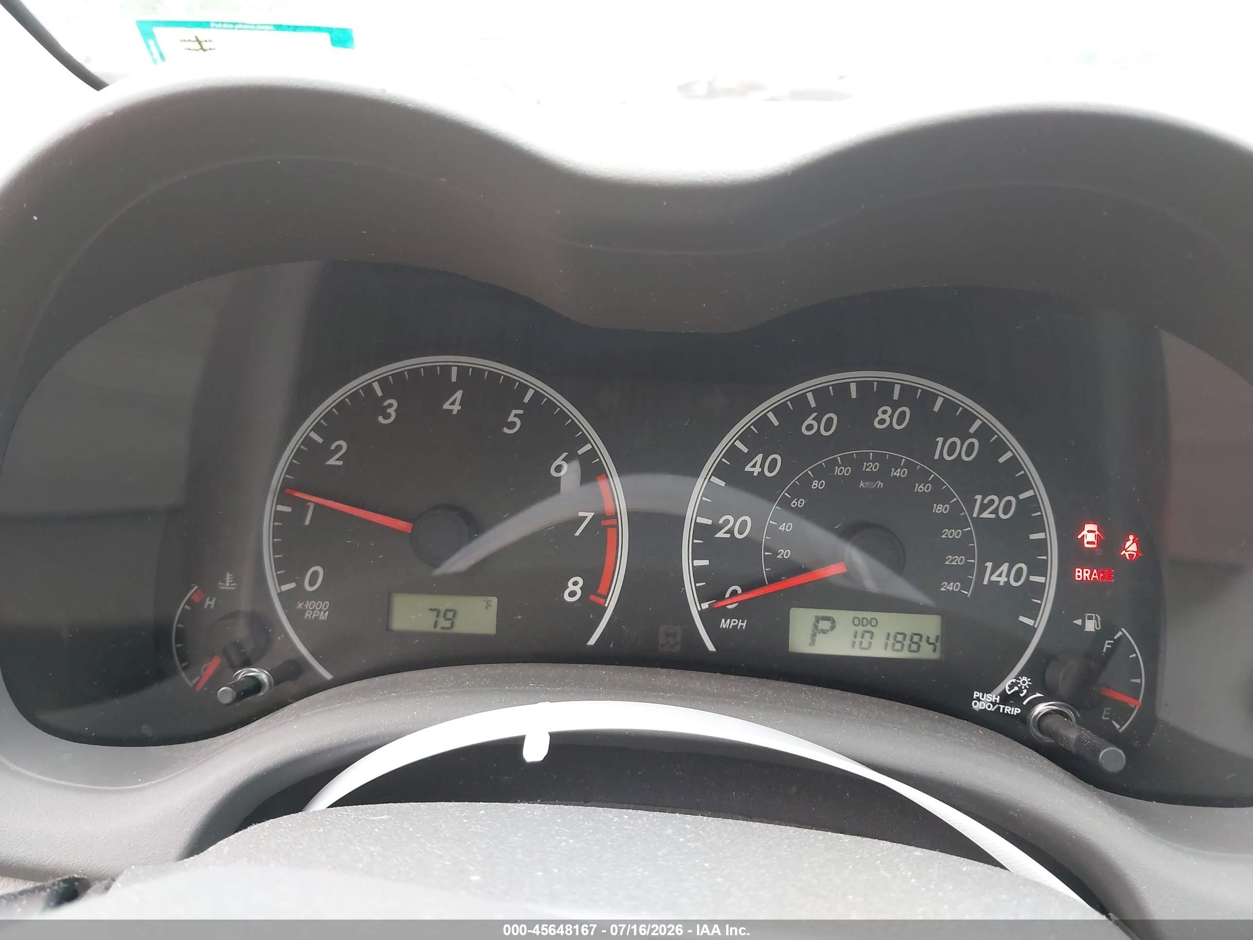 2010 Toyota Corolla Le Silver vin: 2T1BU4EE3AC522363