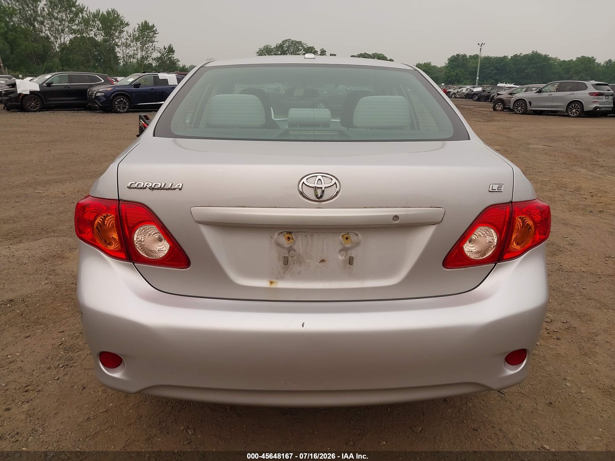 2010 Toyota Corolla Le Silver vin: 2T1BU4EE3AC522363