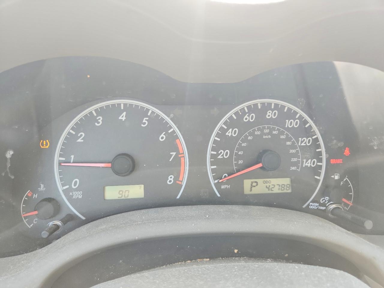 2010 Toyota Corolla Base Tan vin: 2T1BU4EE3AC522993