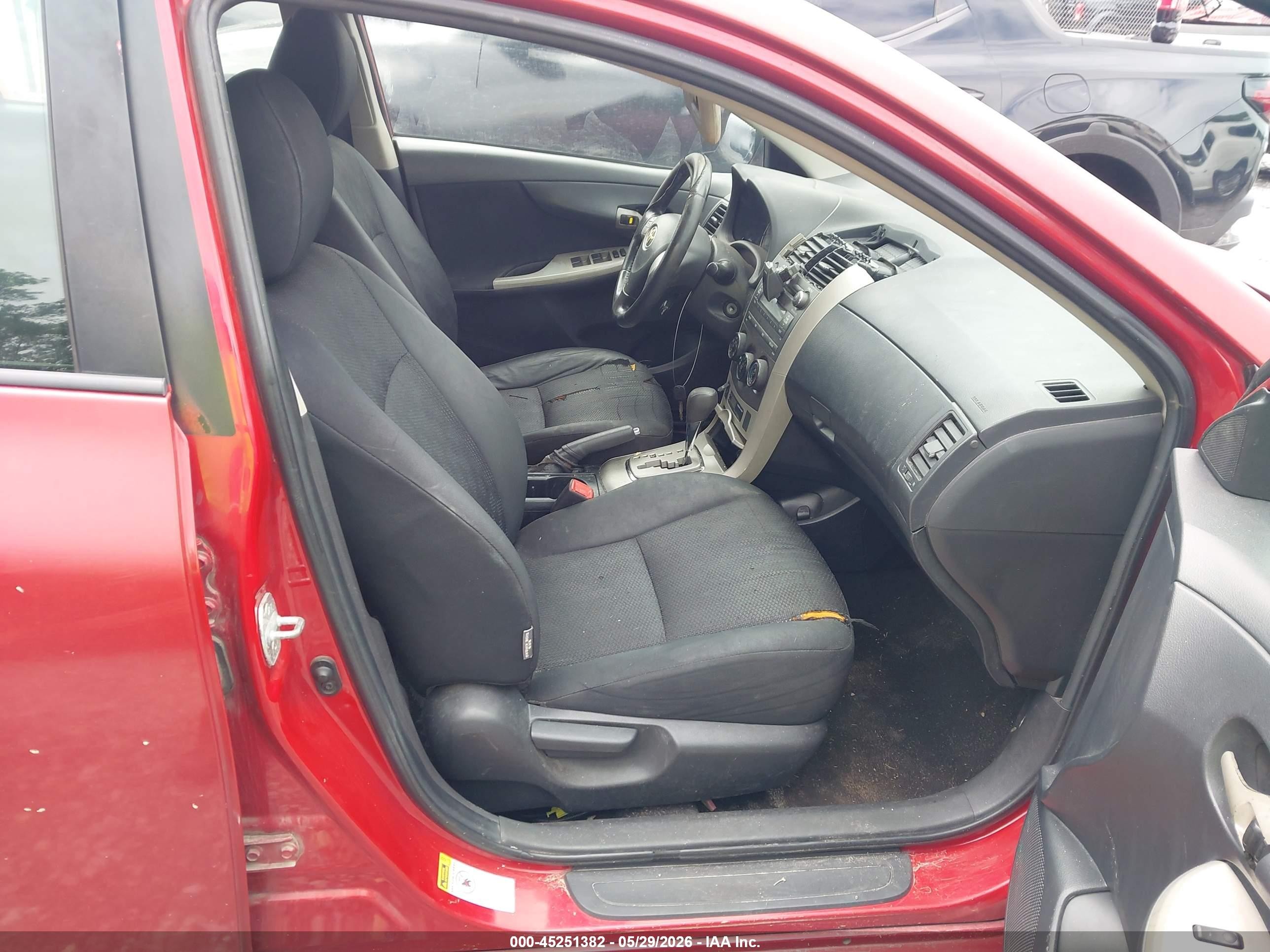2010 Toyota Corolla S Red vin: 2T1BU4EE3AC527532