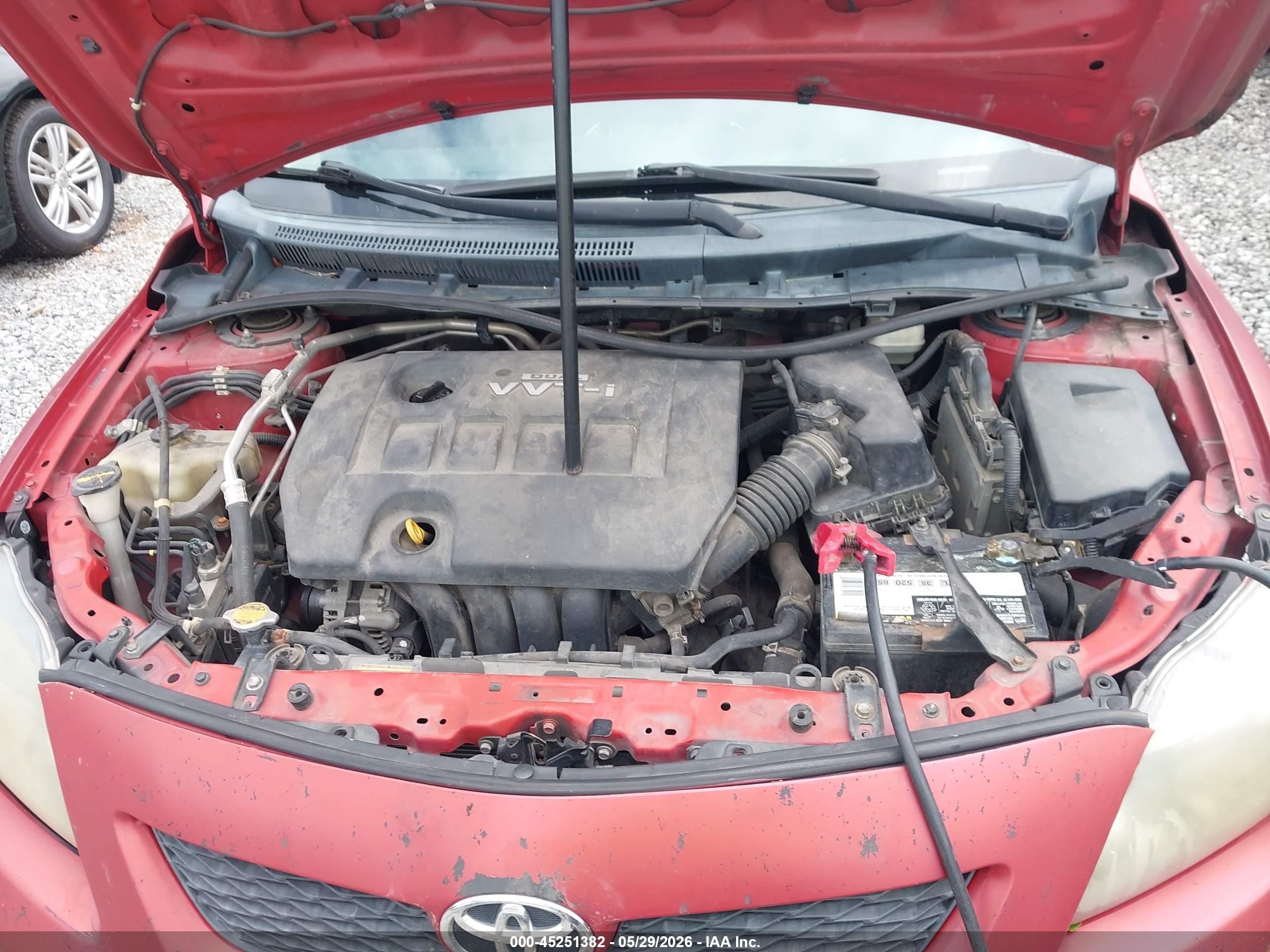 2010 Toyota Corolla S Red vin: 2T1BU4EE3AC527532