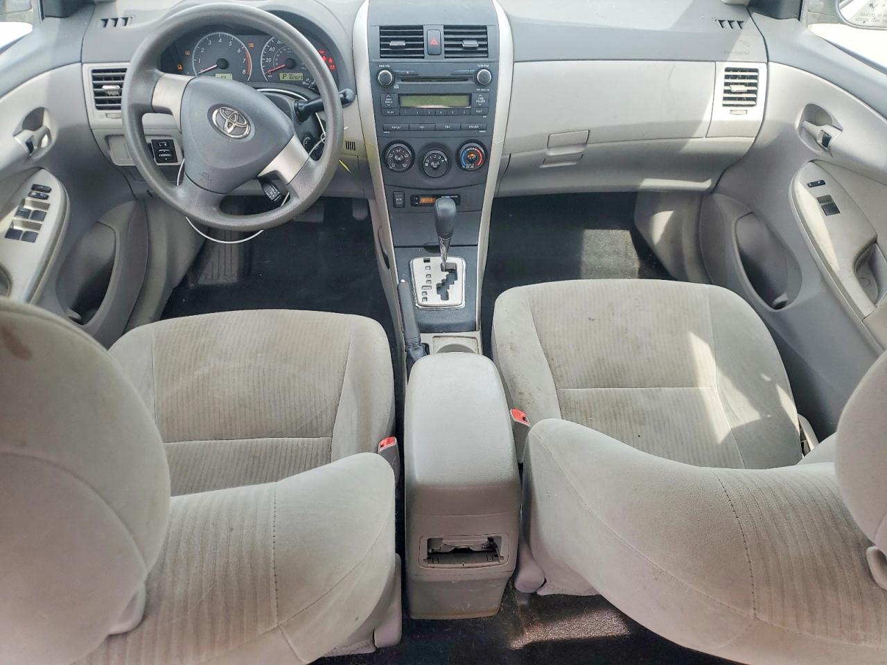 2010 Toyota Corolla Le Серебряный vin: 2T1BU4EE3AC534304