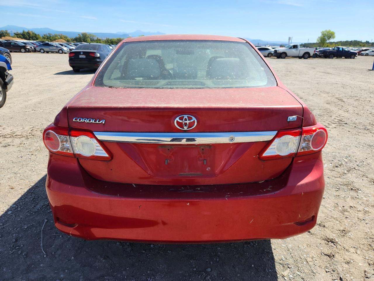 2011 Toyota Corolla Le Red vin: 2T1BU4EE3BC542713
