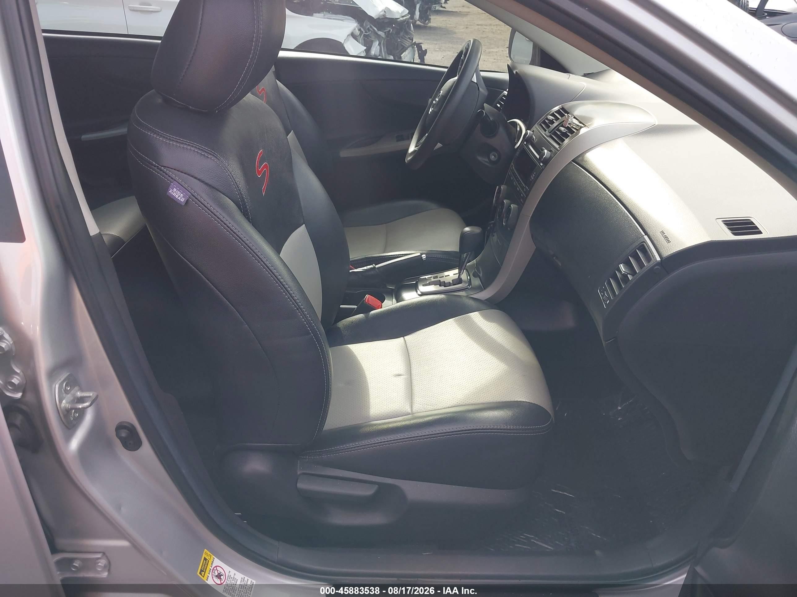 2011 Toyota Corolla S/le Серый vin: 2T1BU4EE3BC552254