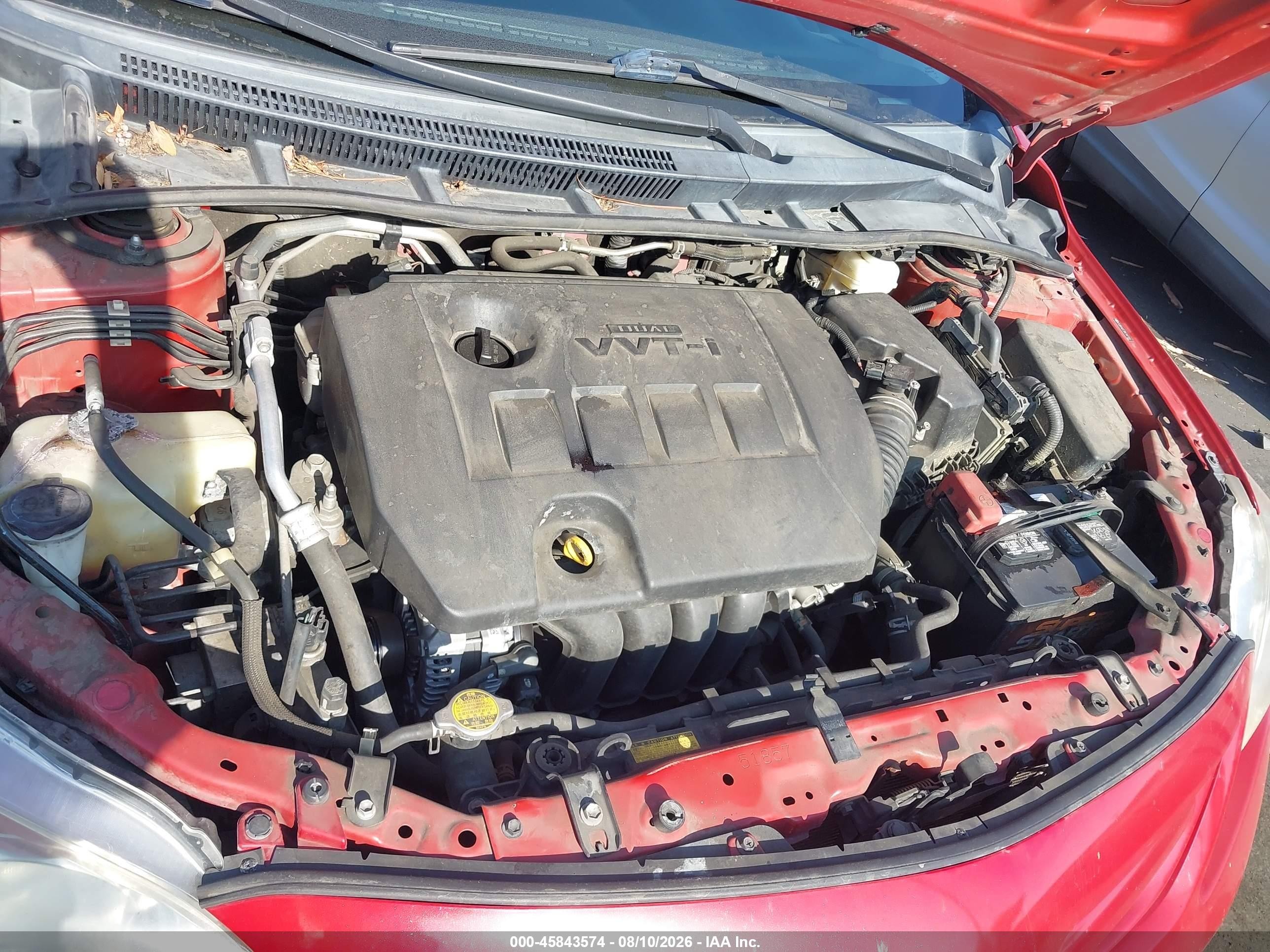 2011 Toyota Corolla Le Red vin: 2T1BU4EE3BC567191
