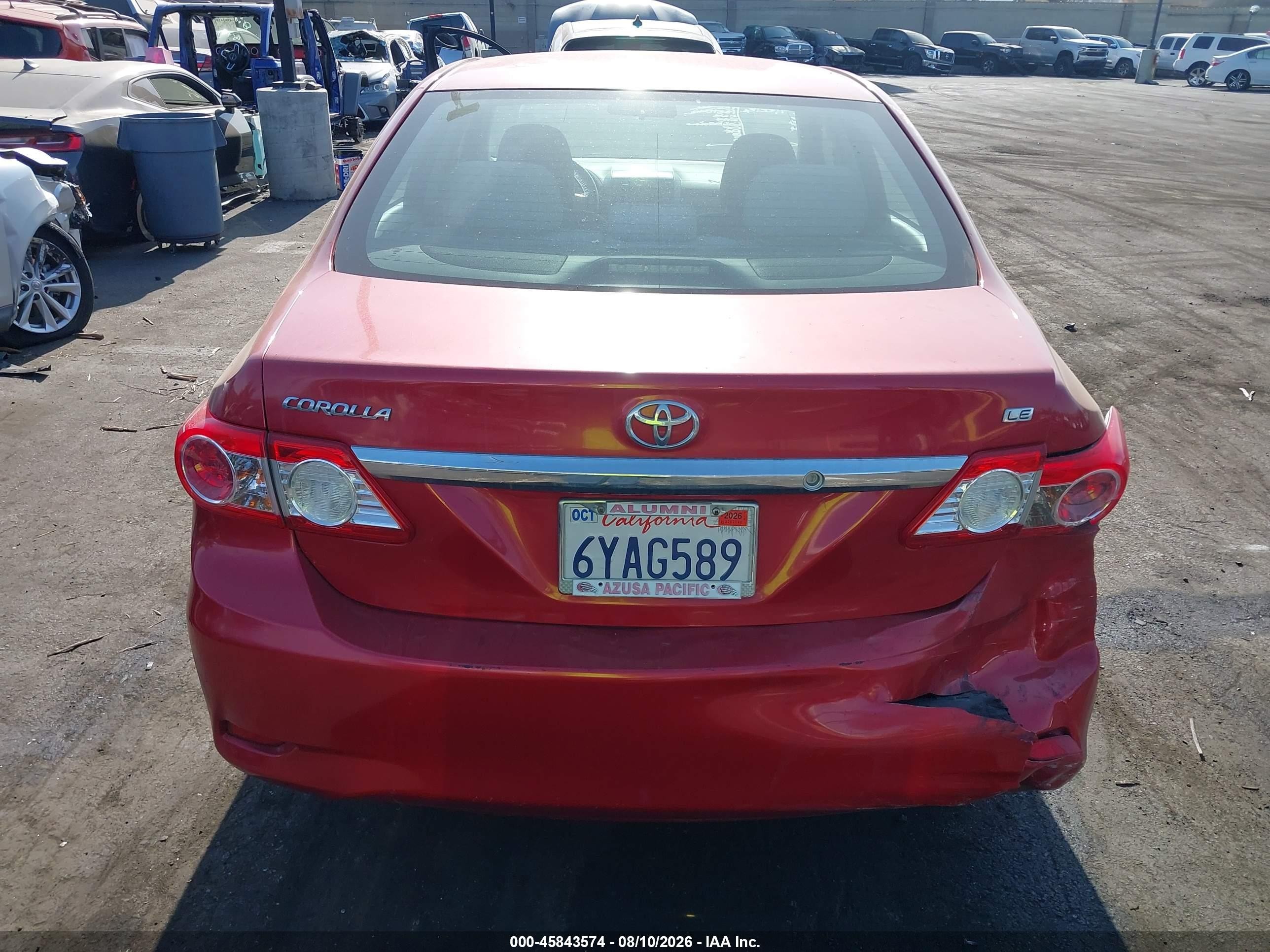 2011 Toyota Corolla Le Red vin: 2T1BU4EE3BC567191