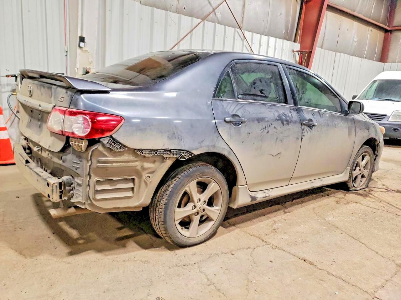 2011 Toyota Corolla S Charcoal vin: 2T1BU4EE3BC606717