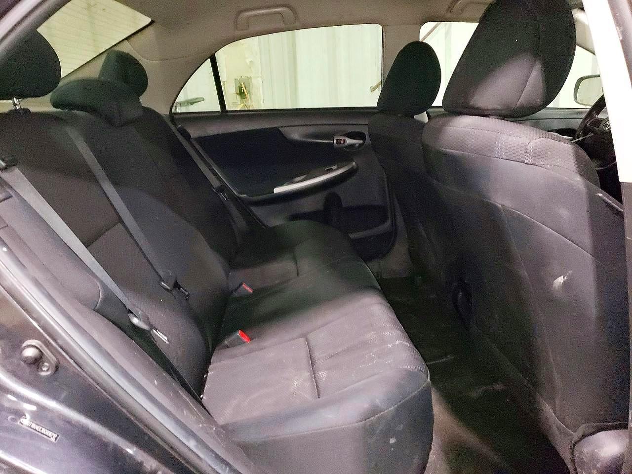 2011 Toyota Corolla S Charcoal vin: 2T1BU4EE3BC606717