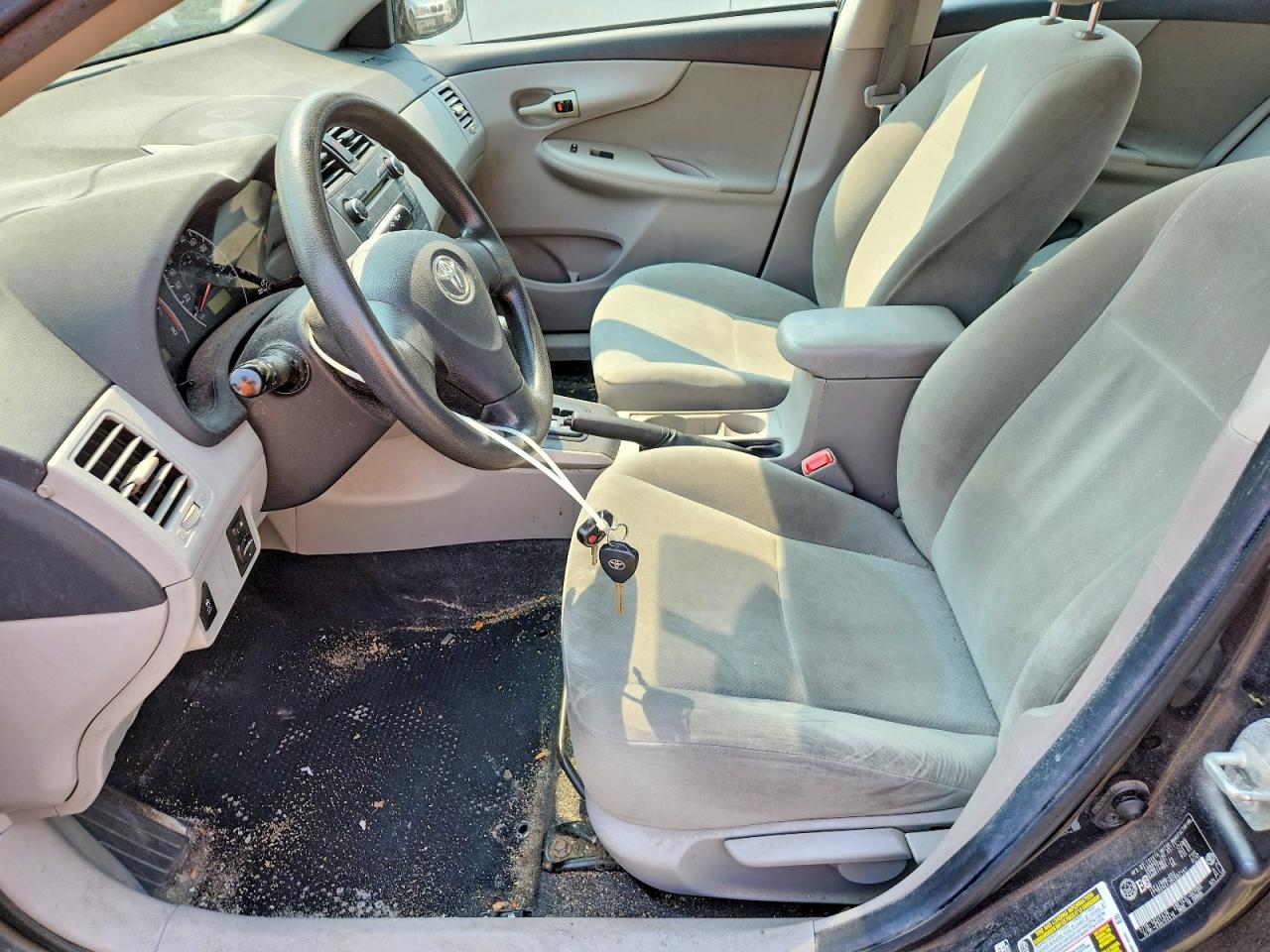 2011 Toyota Corolla Base Gray vin: 2T1BU4EE3BC607141