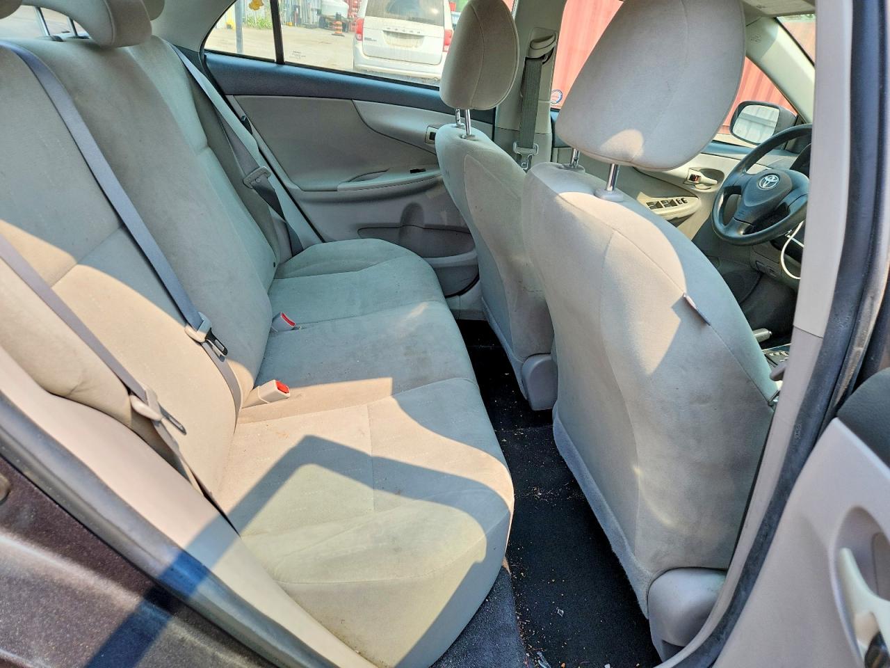 2011 Toyota Corolla Base Gray vin: 2T1BU4EE3BC607141