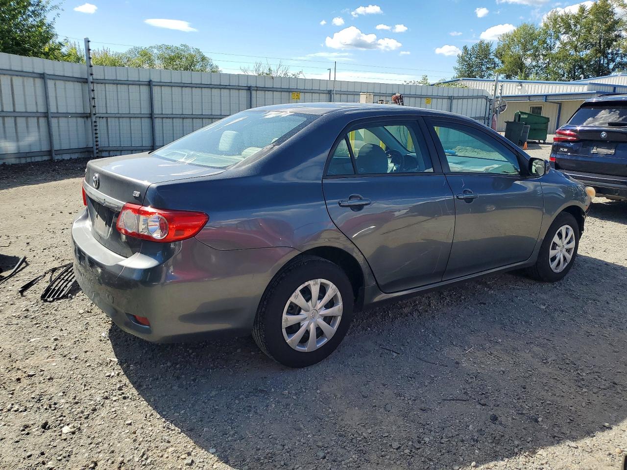 2011 Toyota Corolla Le Charcoal vin: 2T1BU4EE3BC607253