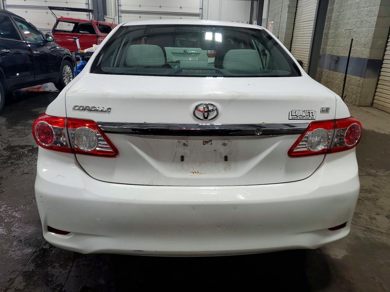 2011 Toyota Corolla Le White vin: 2T1BU4EE3BC610704