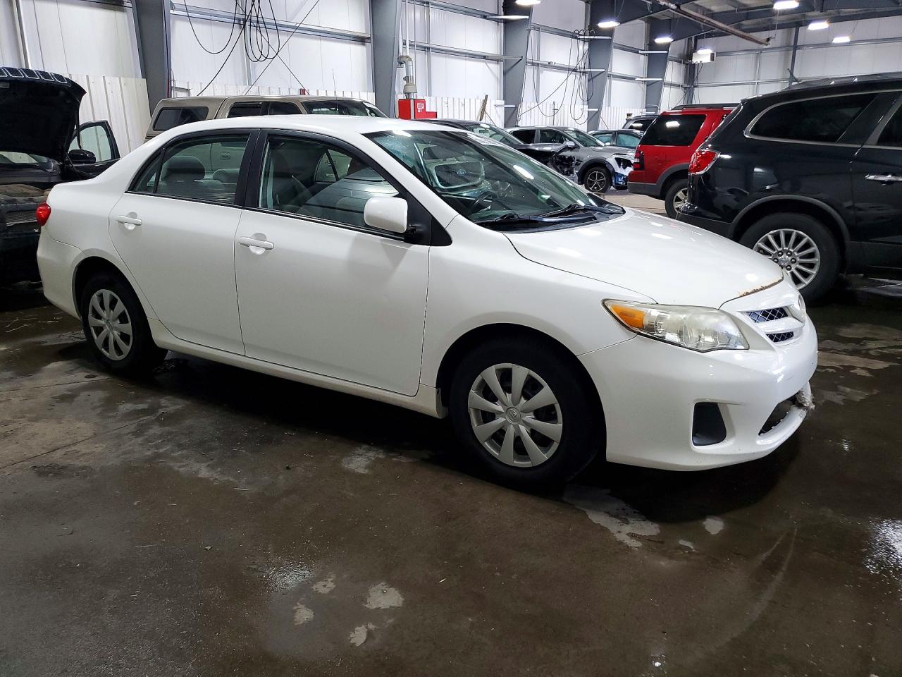 2011 Toyota Corolla Le White vin: 2T1BU4EE3BC610704