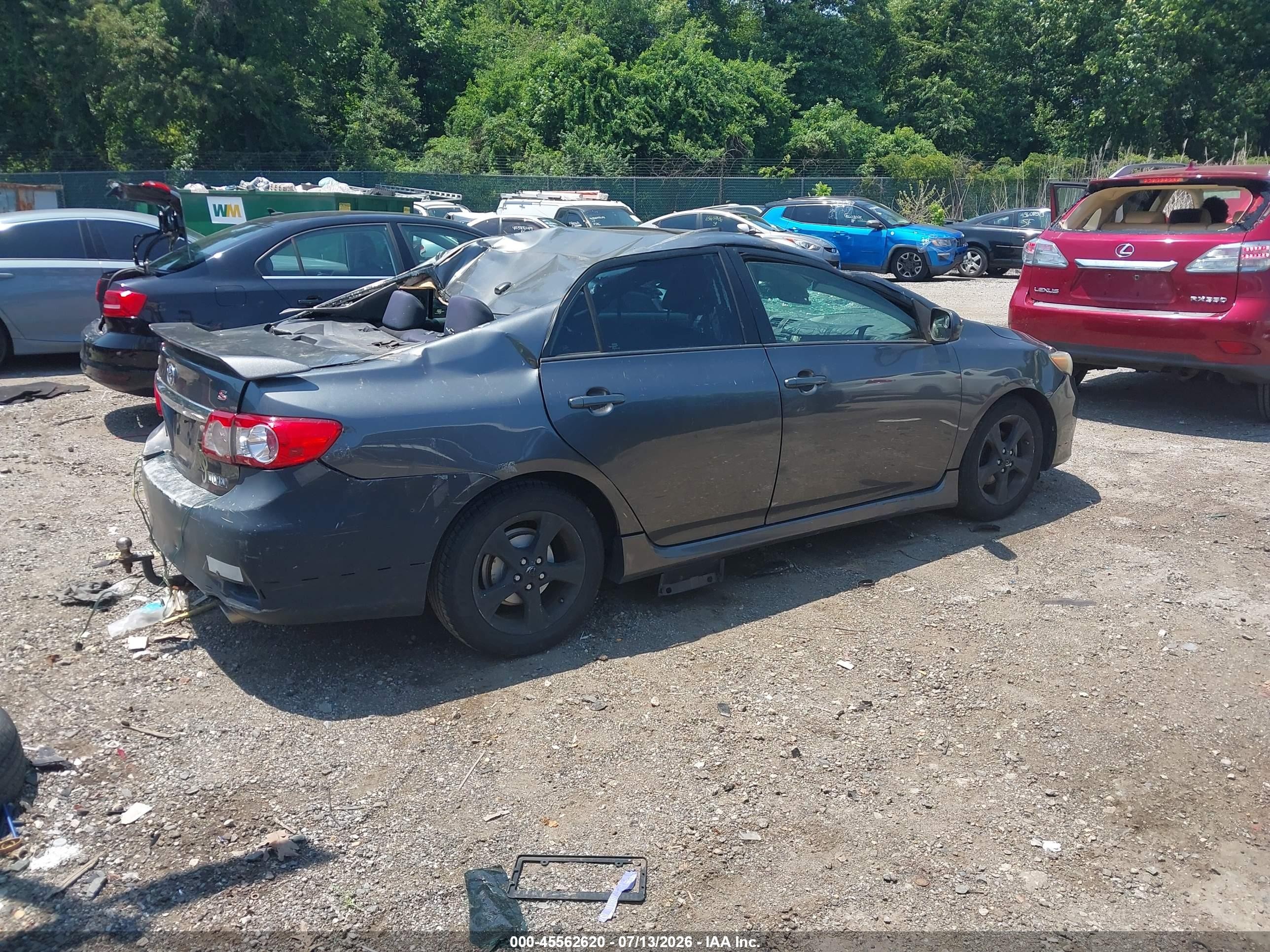 2011 Toyota Corolla S Серый vin: 2T1BU4EE3BC613487