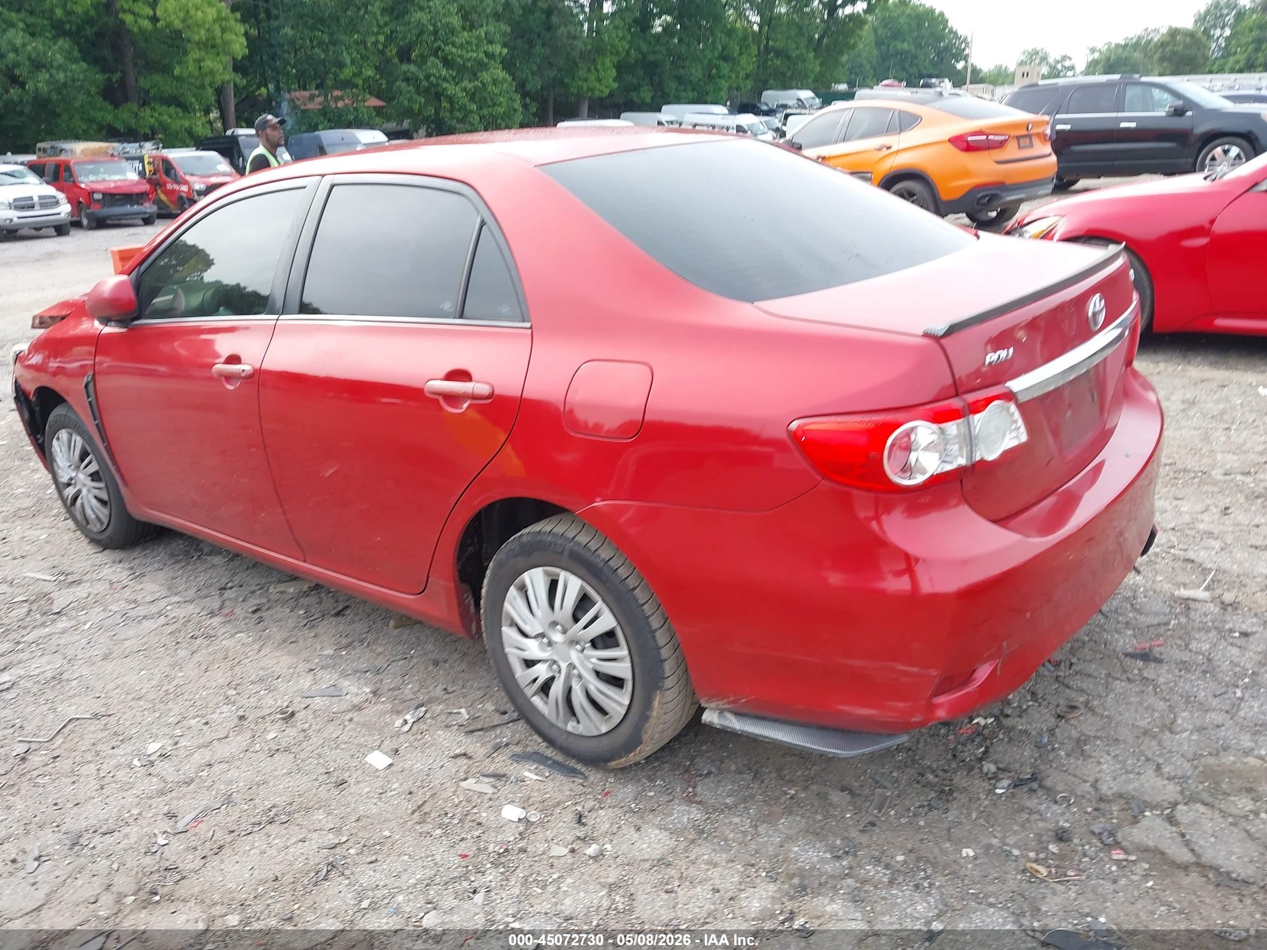 2011 Toyota Corolla Le Red vin: 2T1BU4EE3BC622917