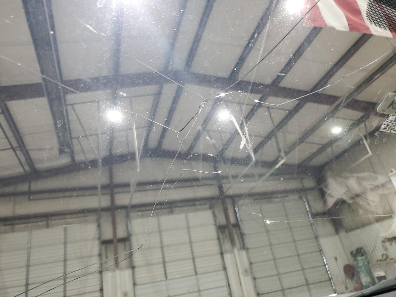 2011 Toyota Corolla S Silver vin: 2T1BU4EE3BC623825 Damage: Windshield, Cracked, > 12 Inches